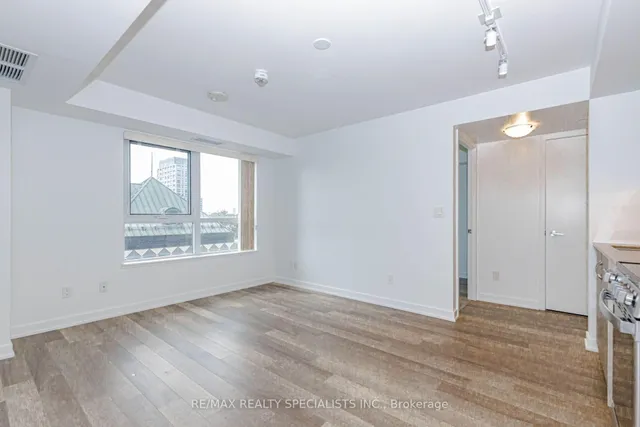 181 Huron St #604, Toronto 4