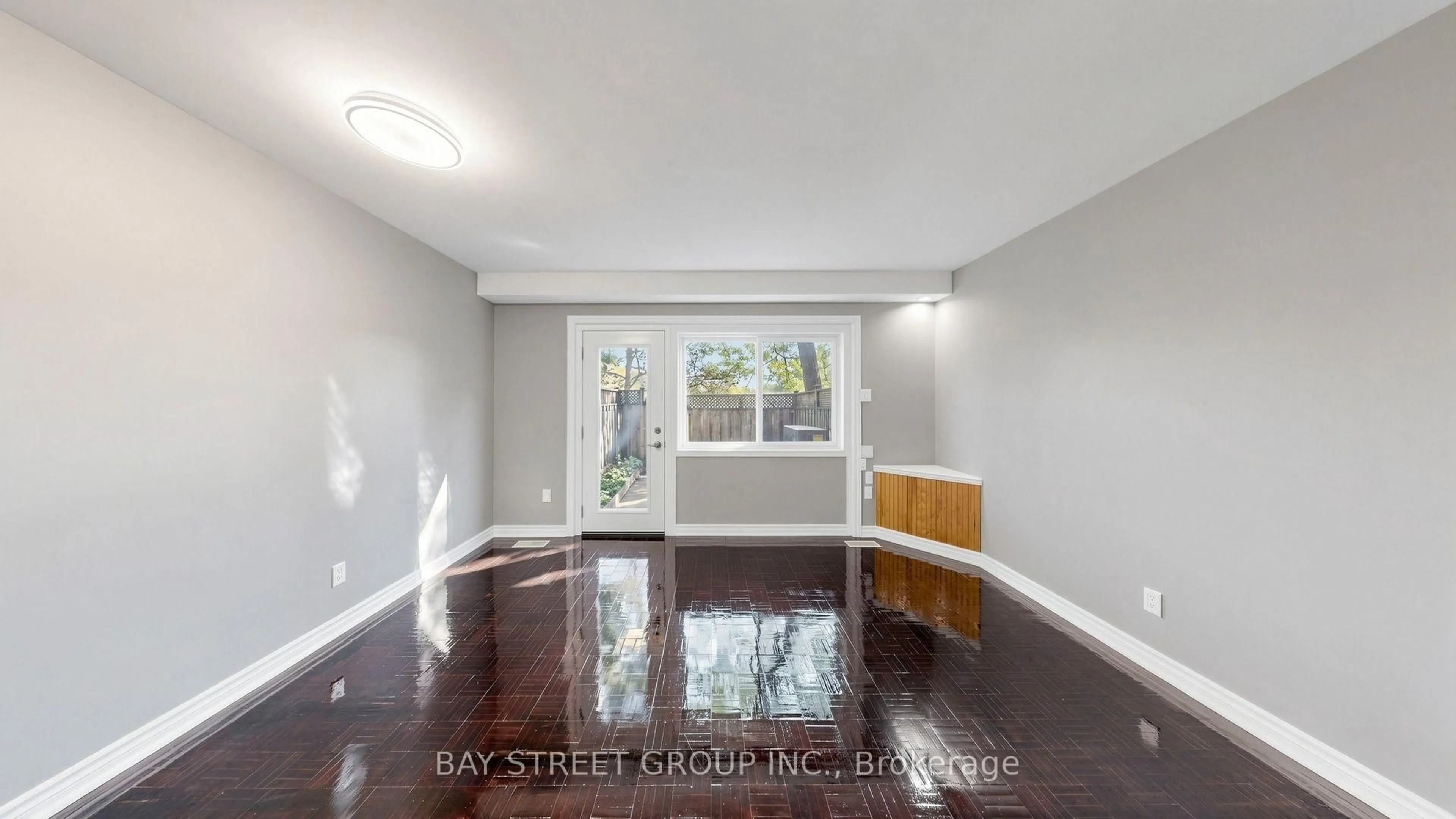 Unknown for 57 Godstone Rd #117, Toronto Ontario M2J 3C8