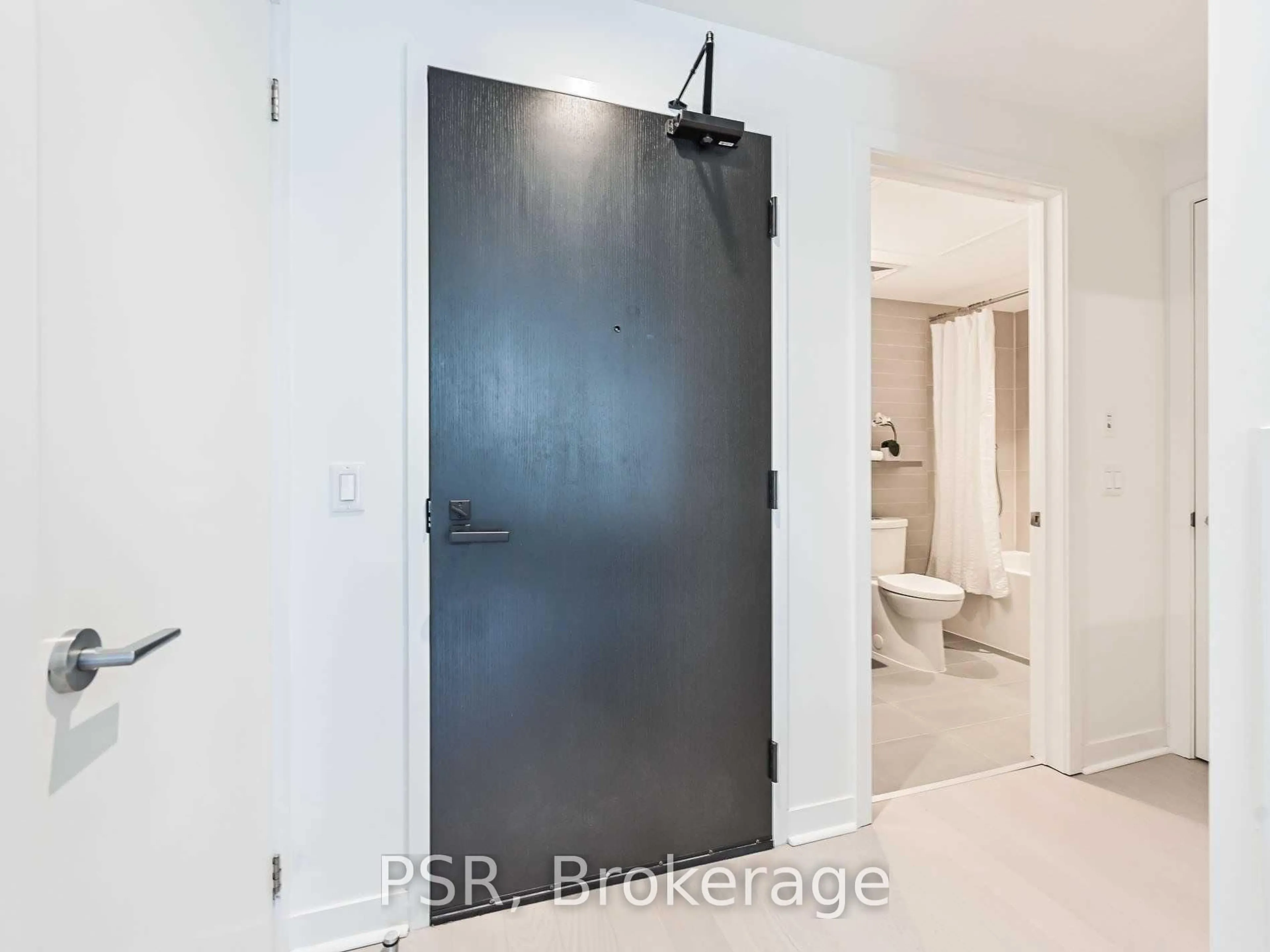 Unknown for 501 Adelaide St #1205, Toronto Ontario M5V 1T4