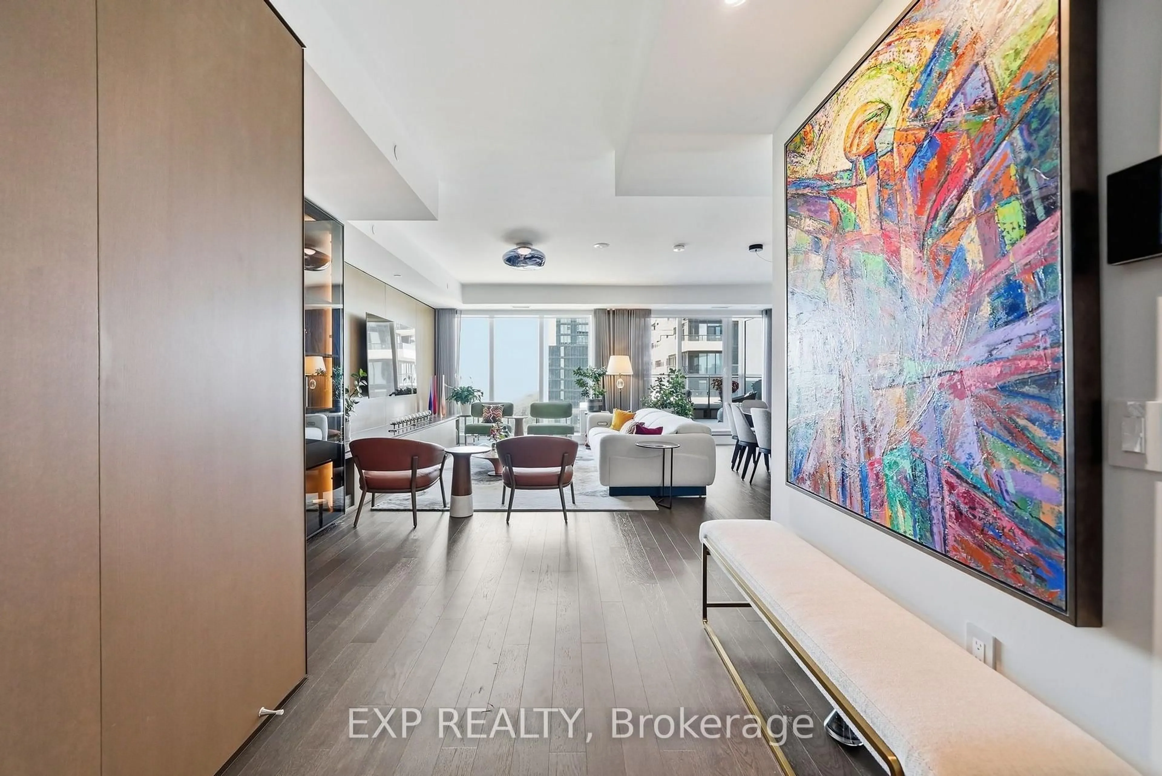Indoor entryway for 30 Inn On The Park Dr #2301, Toronto Ontario M3C 0P7