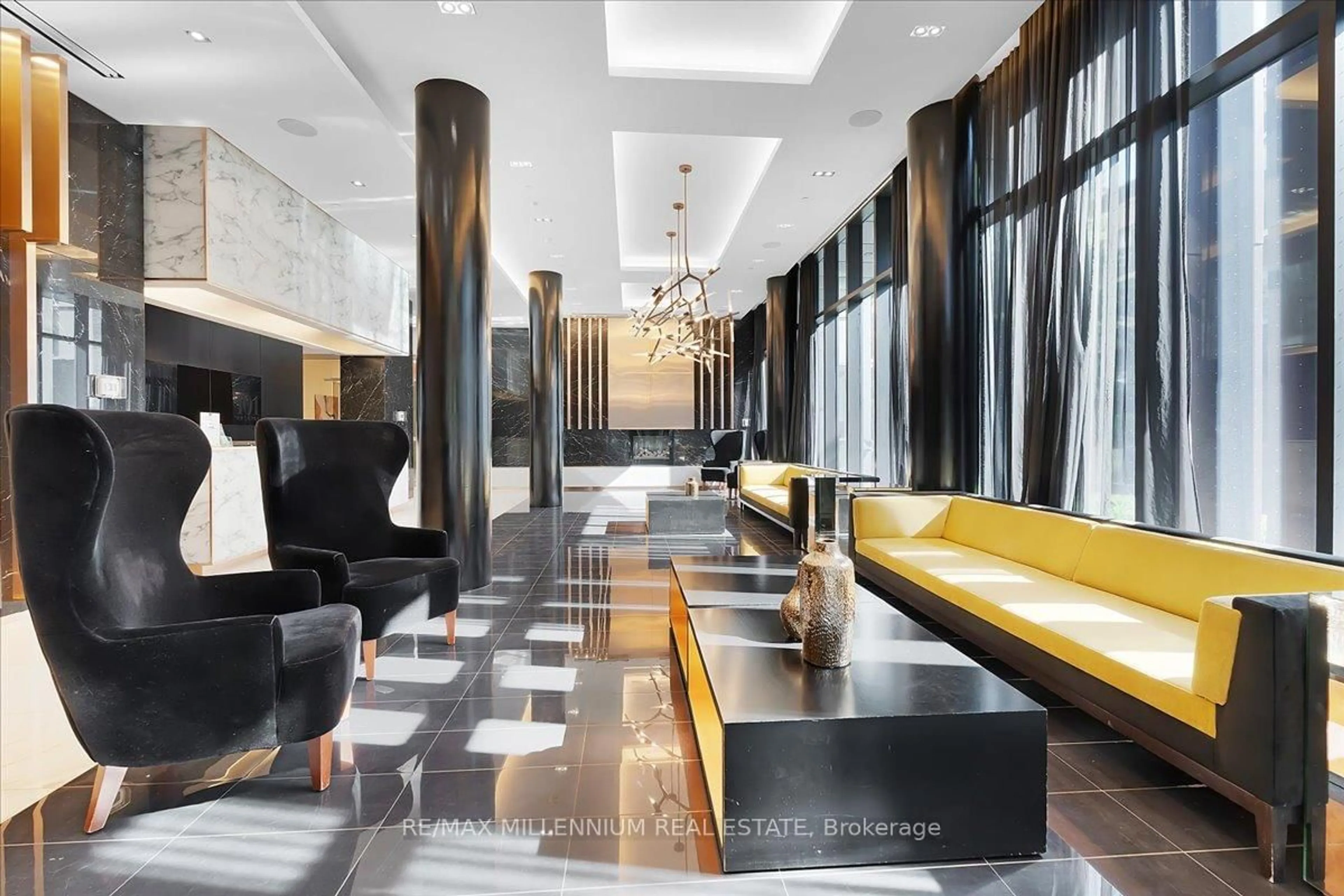 Lobby for 101 Erskine Ave #1105, Toronto Ontario M4P 0C5