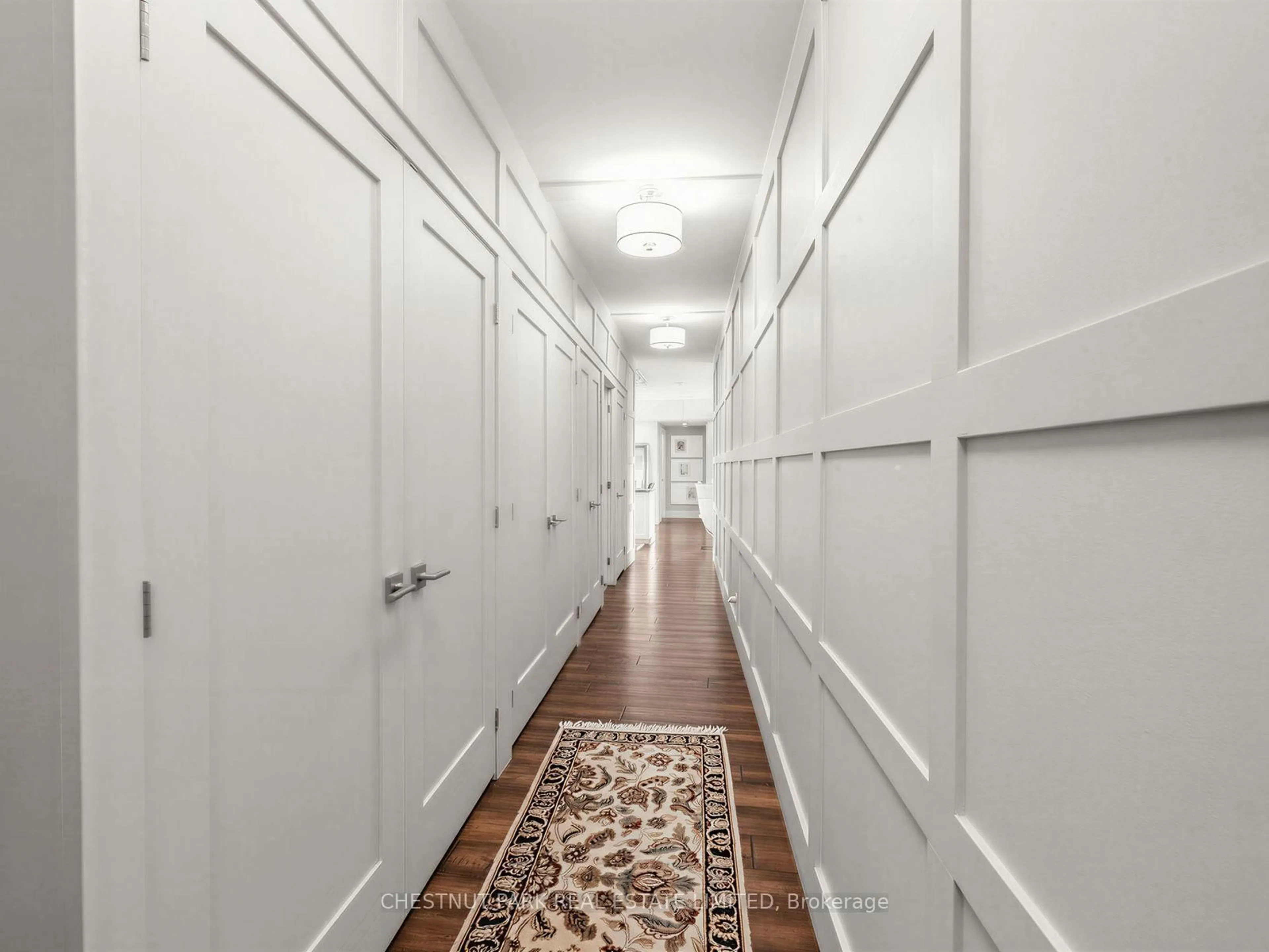 Indoor foyer for 500 Queens Quay #318W, Toronto Ontario M5V 3K8