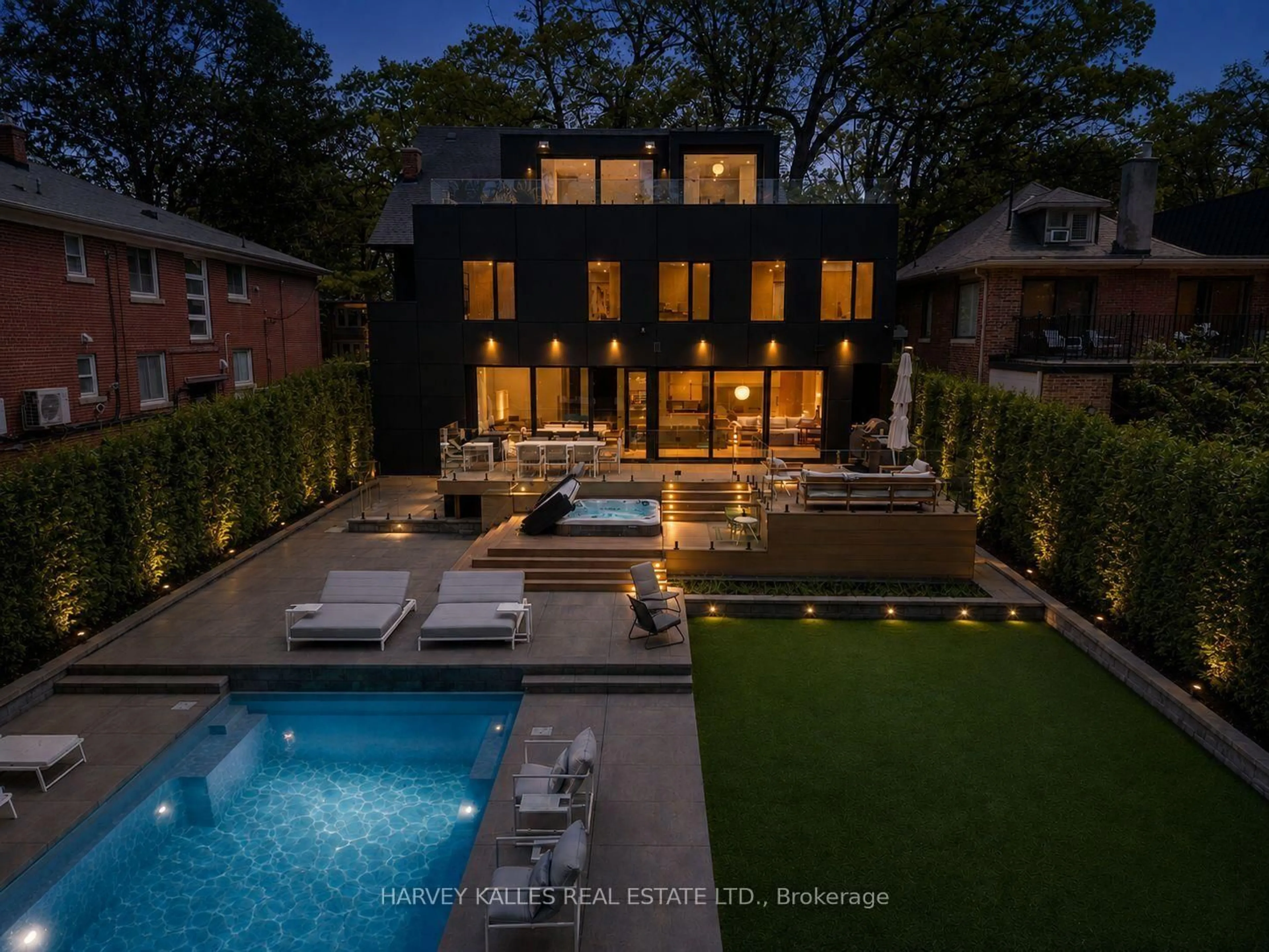 Unknown for 128 Lyndhurst Ave, Toronto Ontario M5R 2Z9