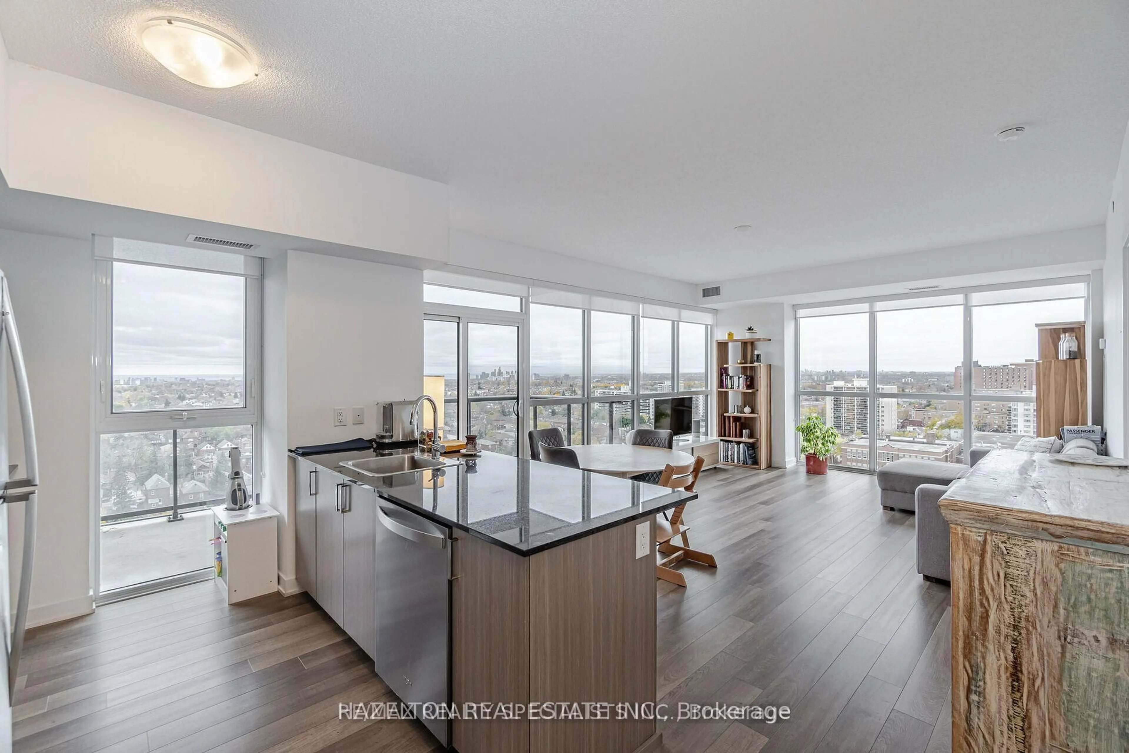 Open concept kitchen, unknown for 1603 Eglinton Ave #1304, Toronto Ontario M6E 0A1