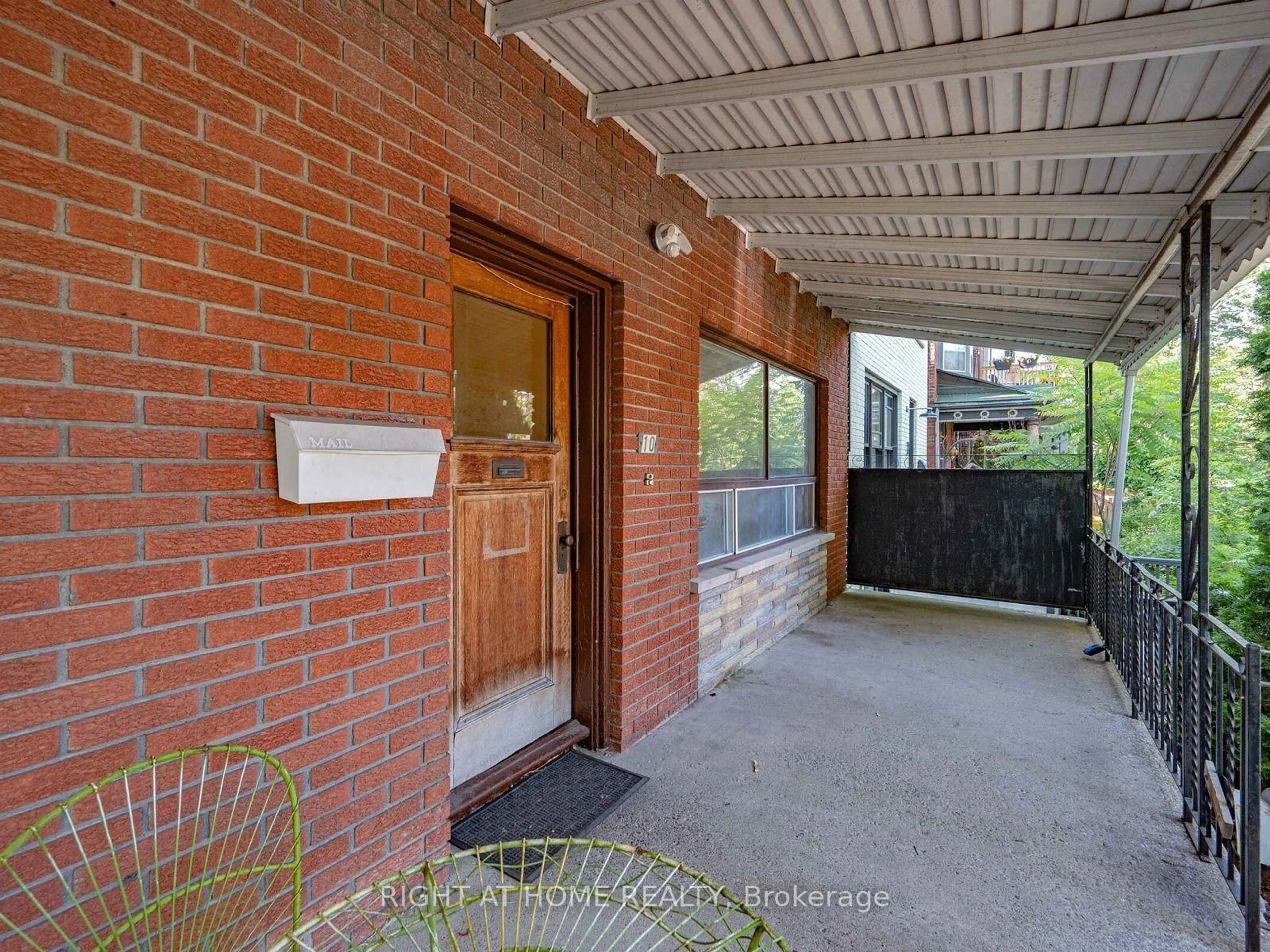Unknown for 10 Havelock St, Toronto Ontario M6H 3B4