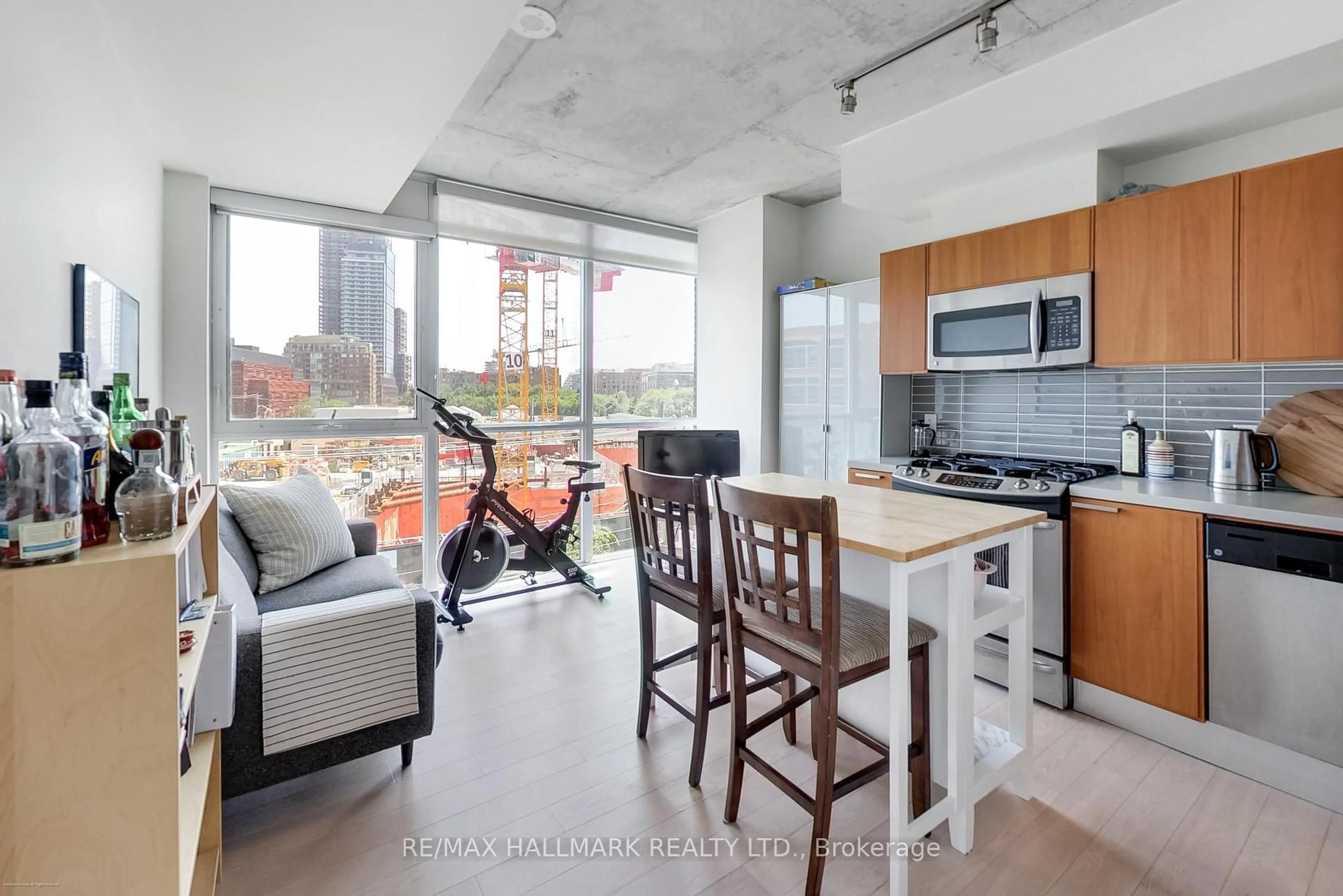 Open concept kitchen, unknown for 318 King St #317, Toronto Ontario M5A 0C1