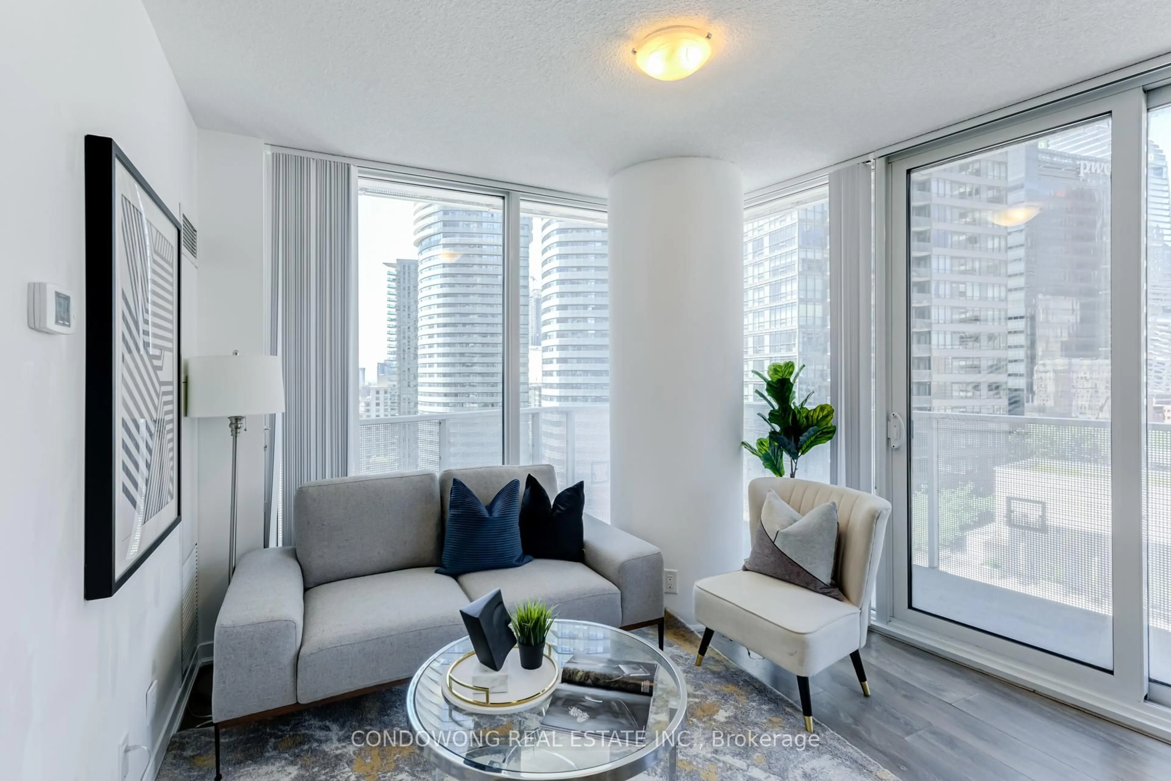 Living room with furniture, unknown for 100 Harbour St #1702, Toronto Ontario M5J 0B5