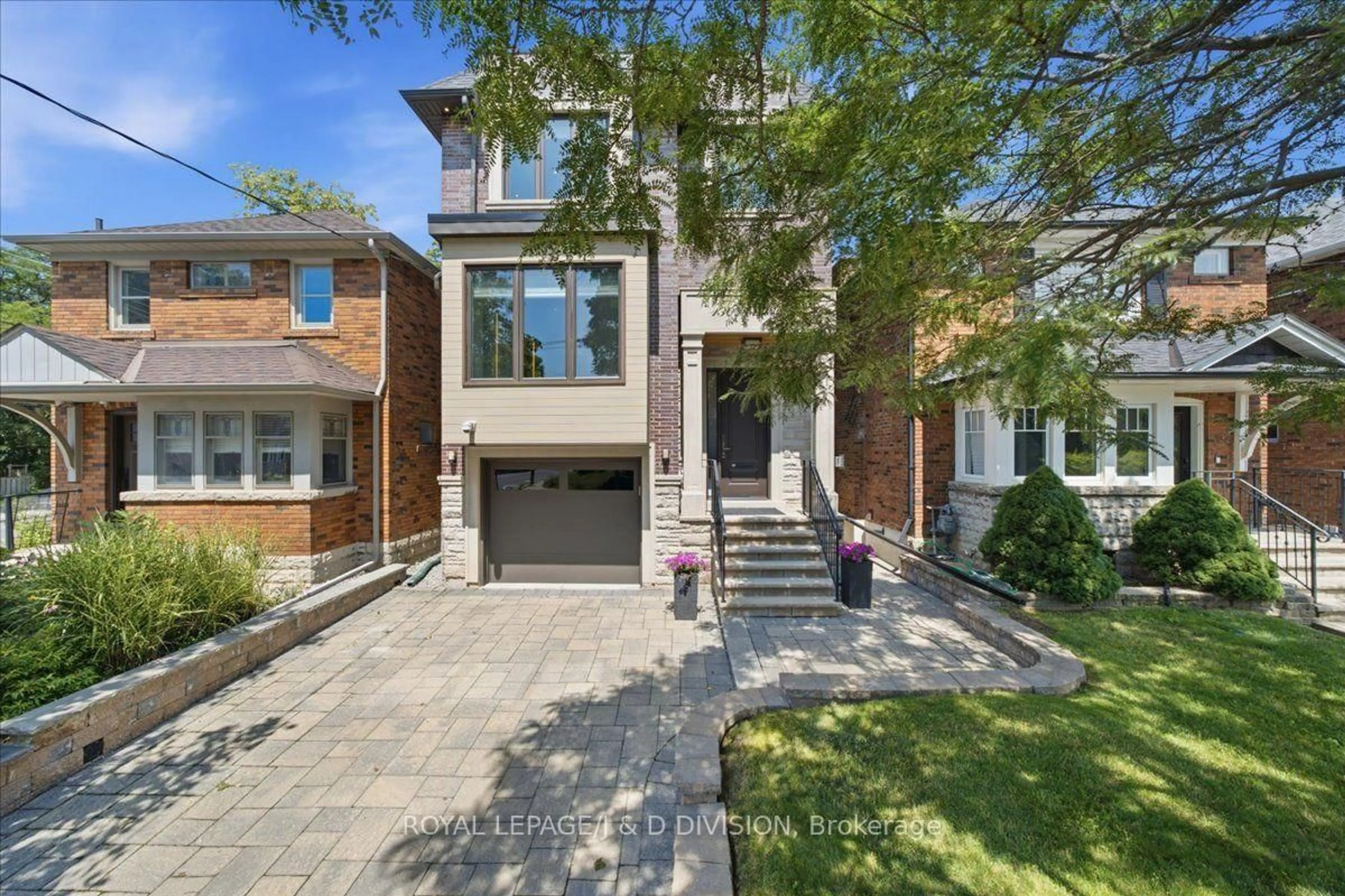 Home with brick exterior material, street for 130 Wanless Ave, Toronto Ontario M4N 1W2