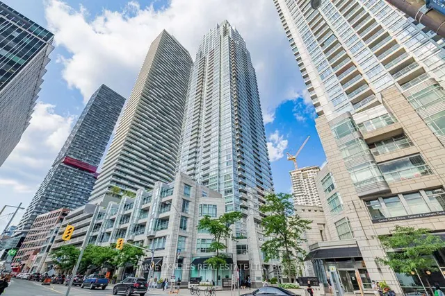 2191 Yonge St #504, Toronto 4