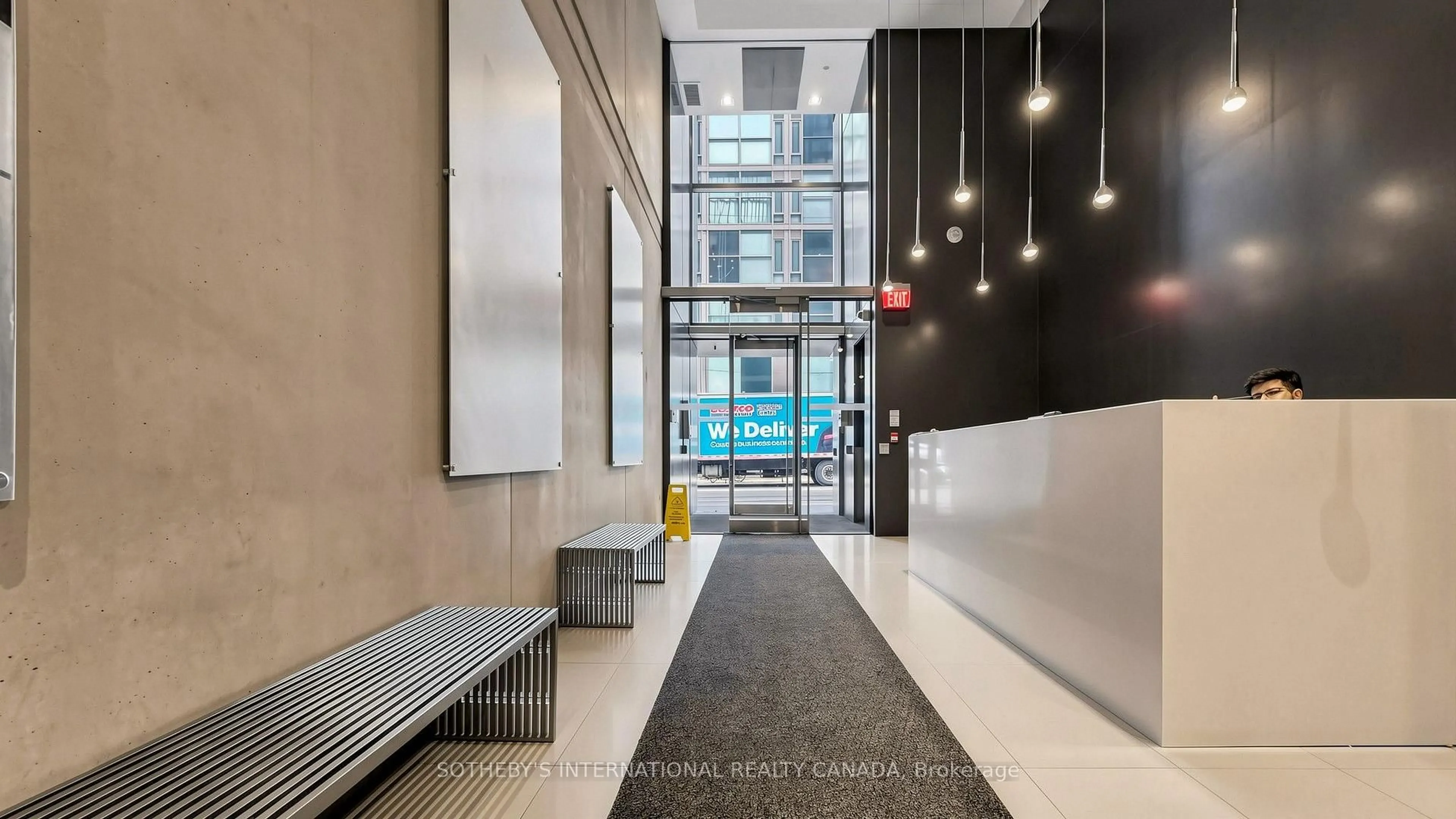 Indoor foyer for 11 Charlotte St #2807, Toronto Ontario M5V 0M6