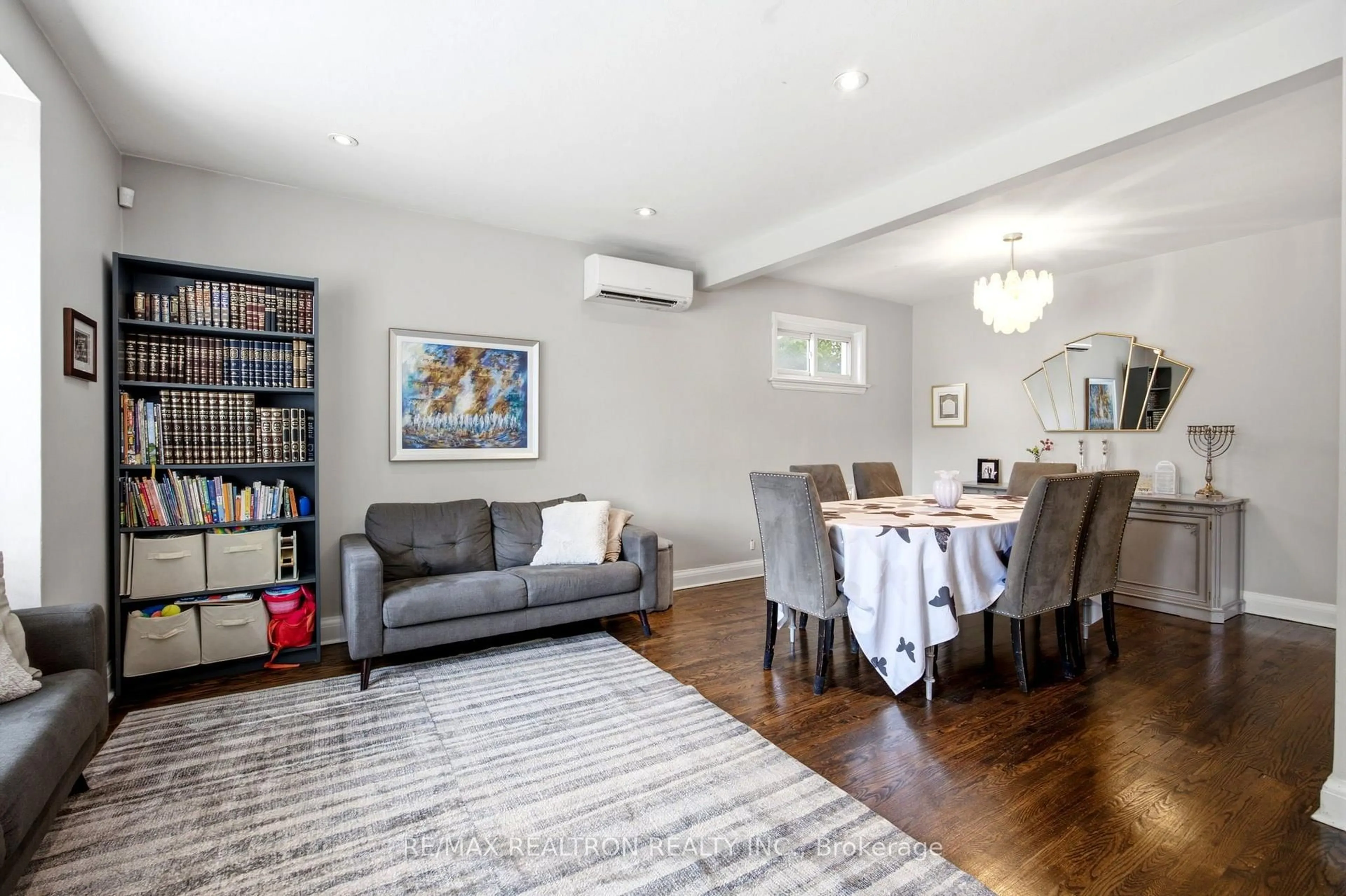 Dining room, unknown for 149 Fairholme Ave, Toronto Ontario M6B 2X3