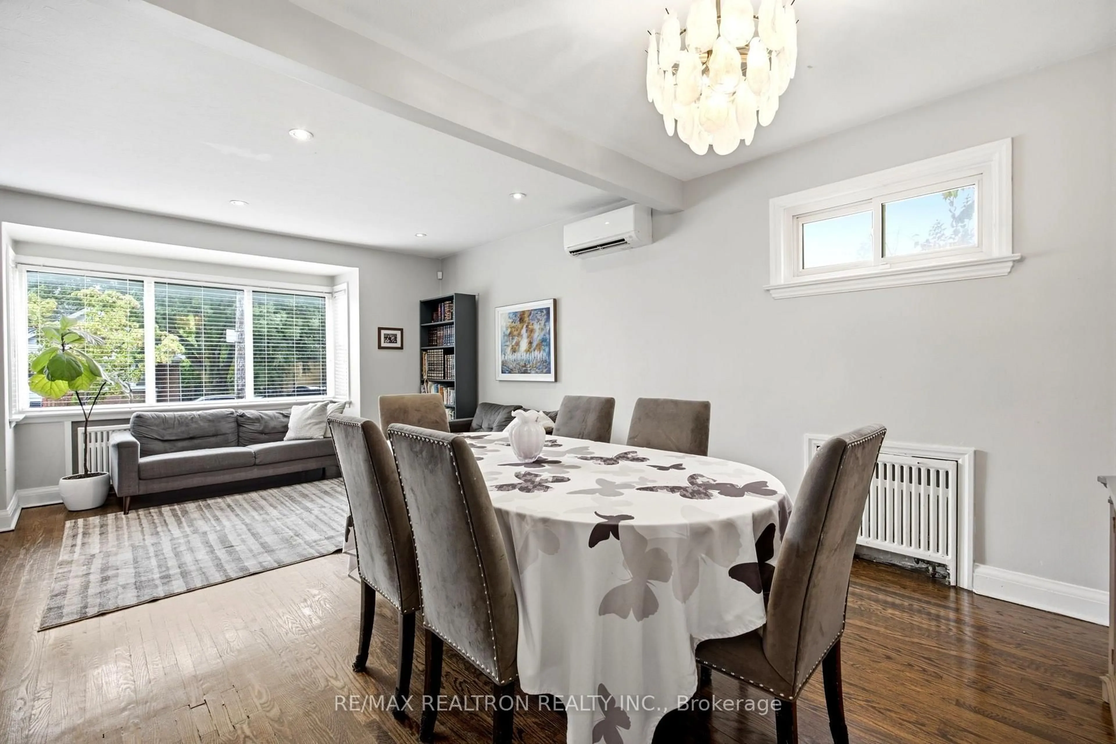 Dining room, unknown for 149 Fairholme Ave, Toronto Ontario M6B 2X3