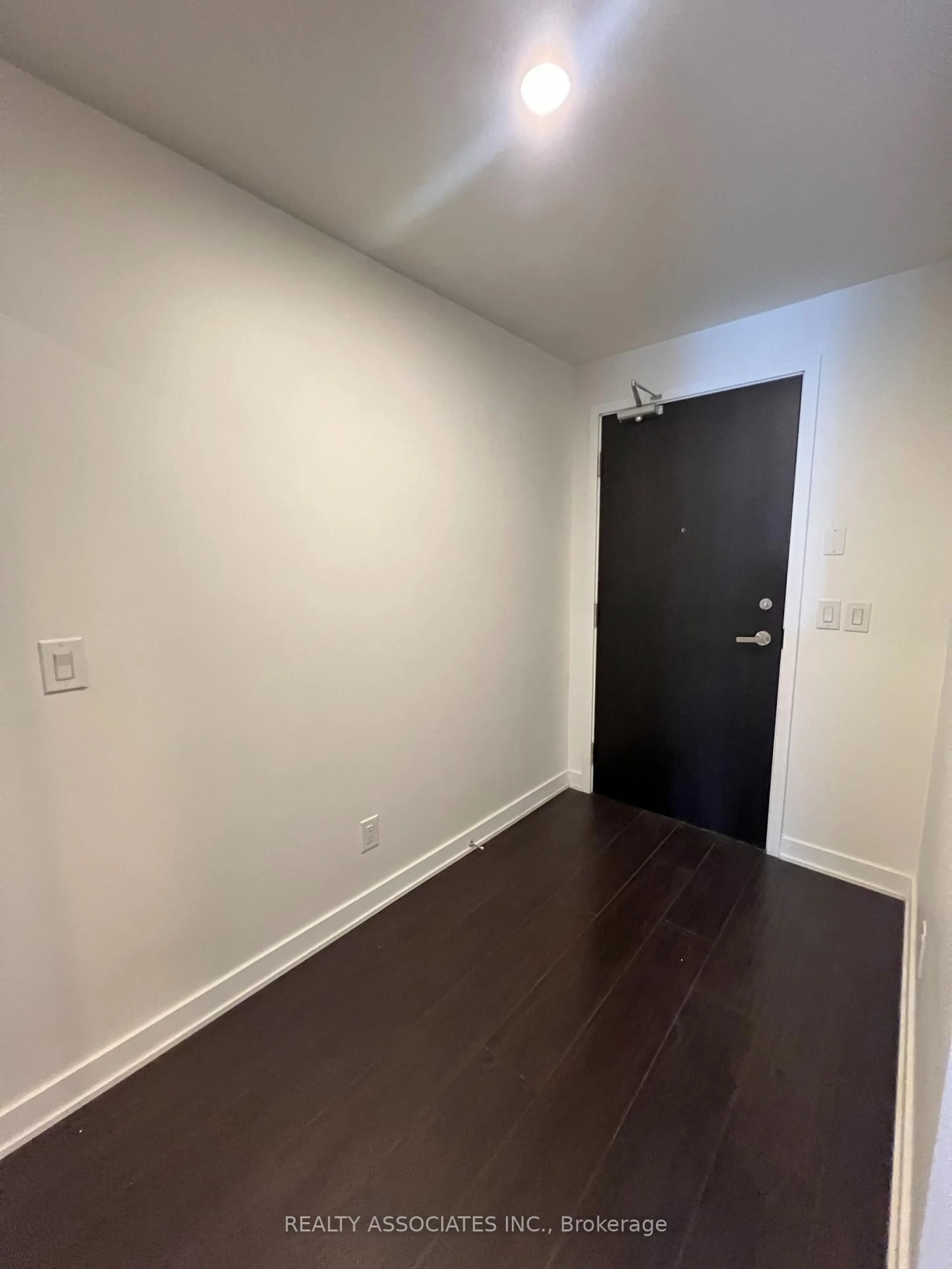A pic of a room for 170 Sumach St #2008, Toronto Ontario M5A 0C3