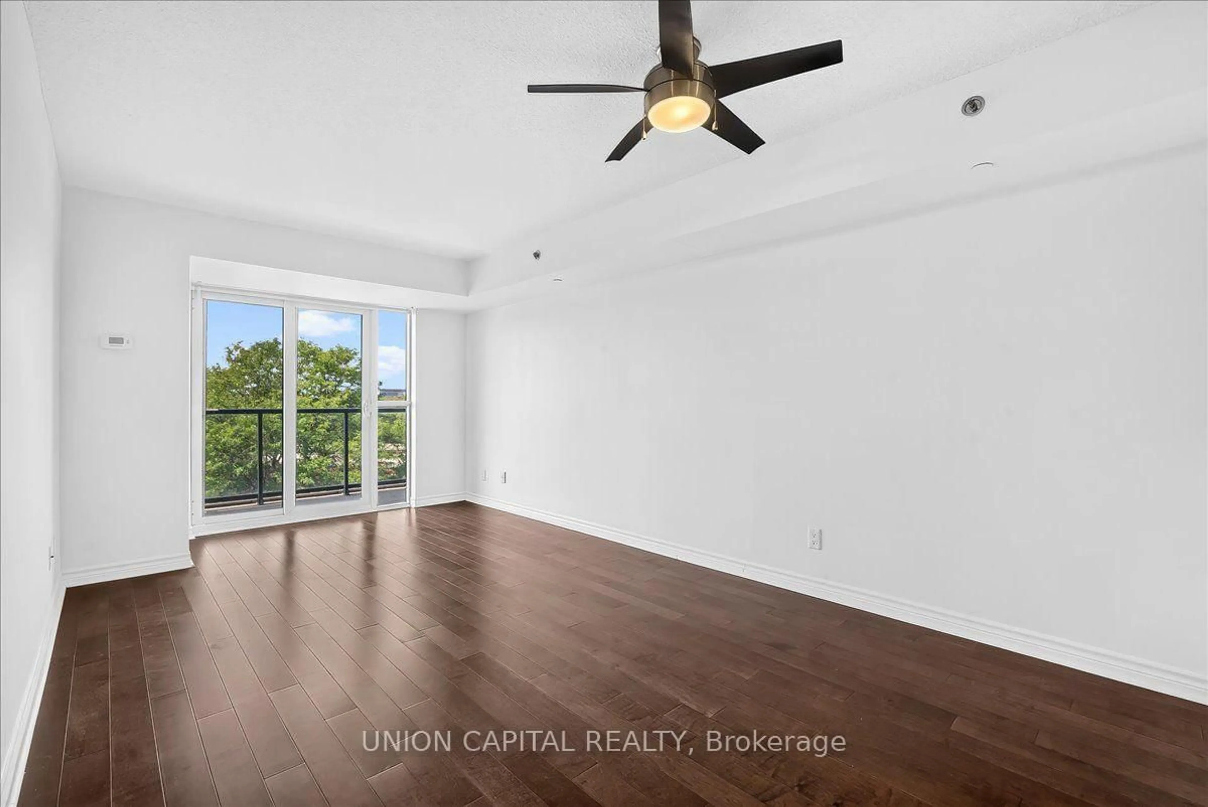 A pic of a room for 35 Saranac Blvd #602, Toronto Ontario M6A 2G4