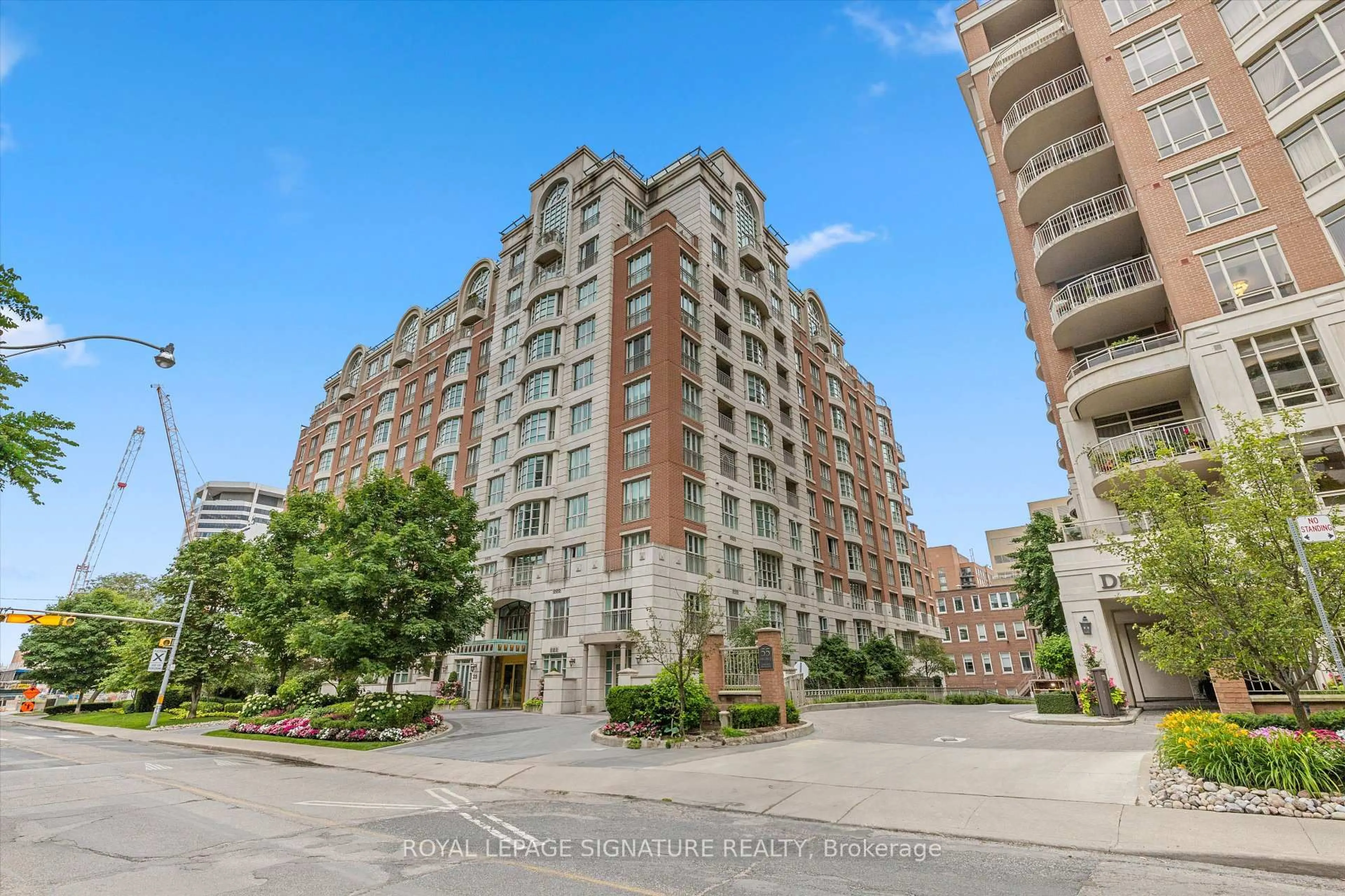 Unknown for 33 Delisle Ave #108, Toronto Ontario M4V 3C7
