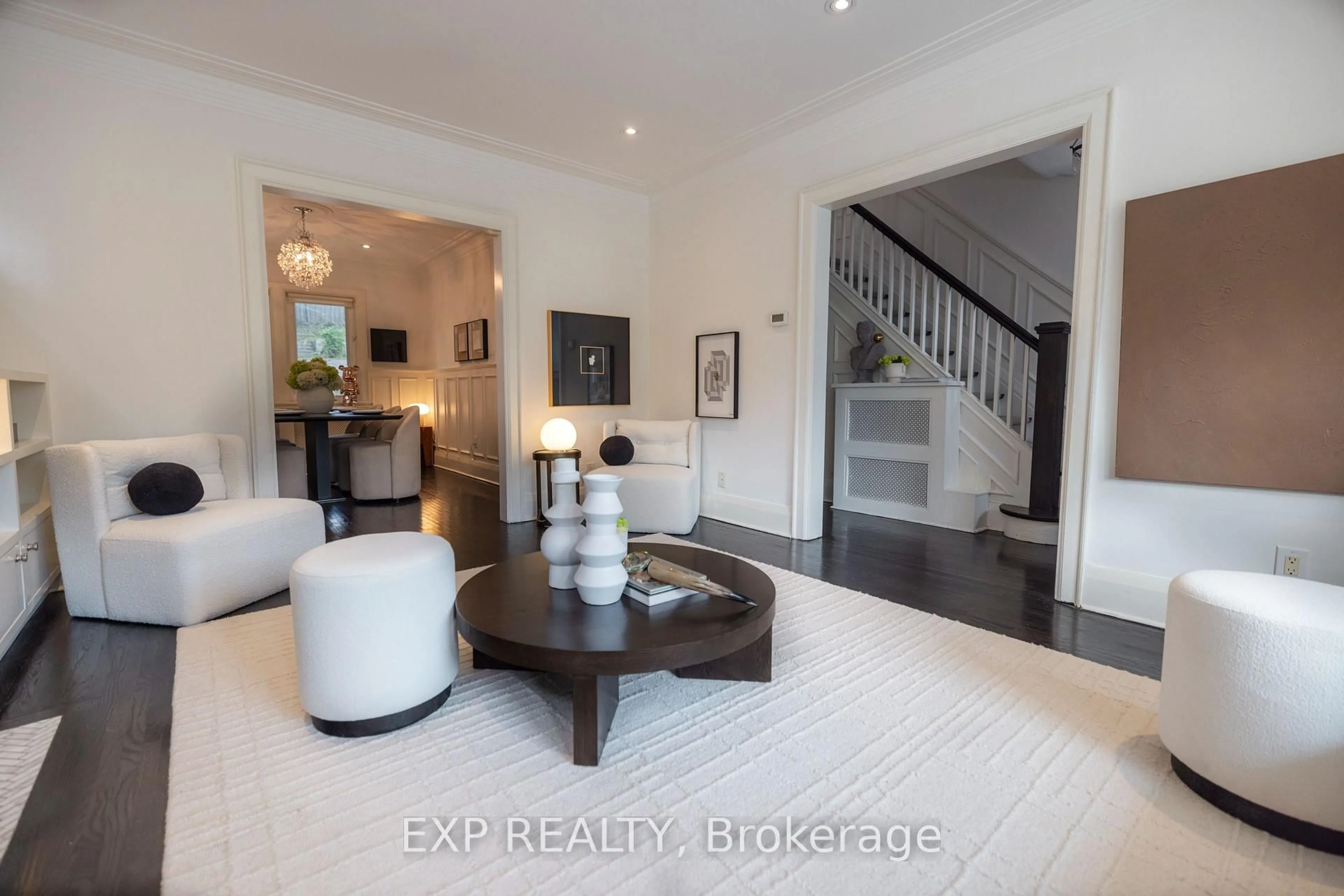 Unknown for 86 Willowbank Blvd, Toronto Ontario M5N 1G6