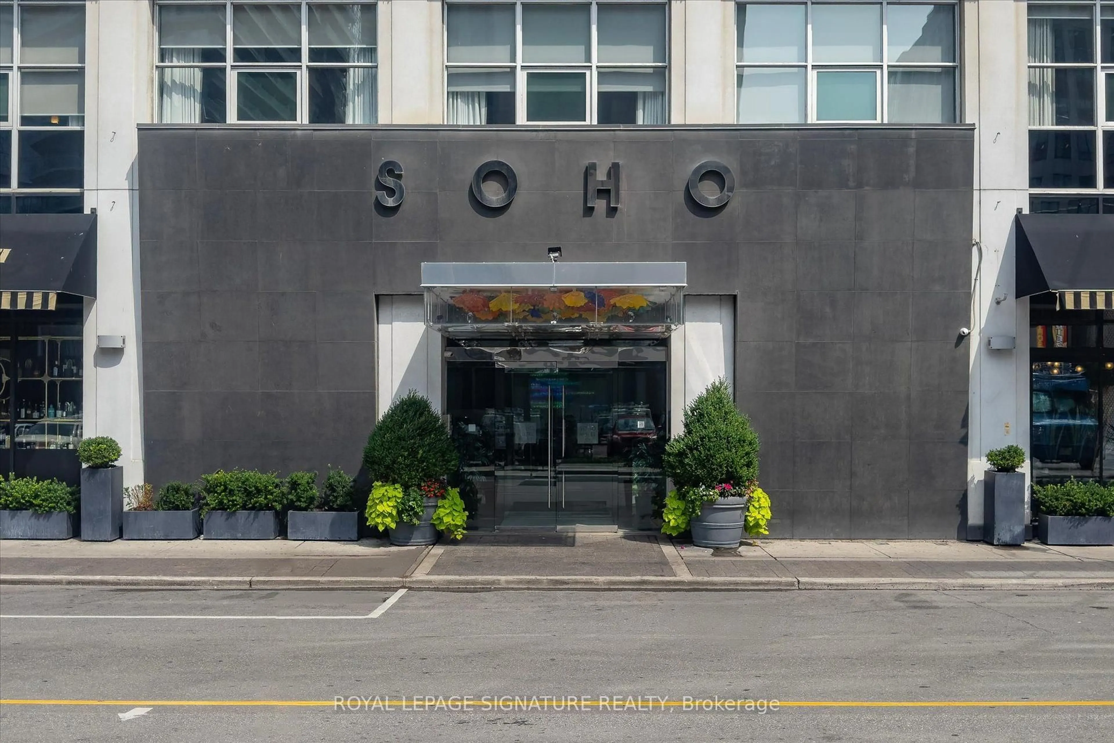 Lobby for 350 Wellington St #M07, Toronto Ontario M5V 3W9