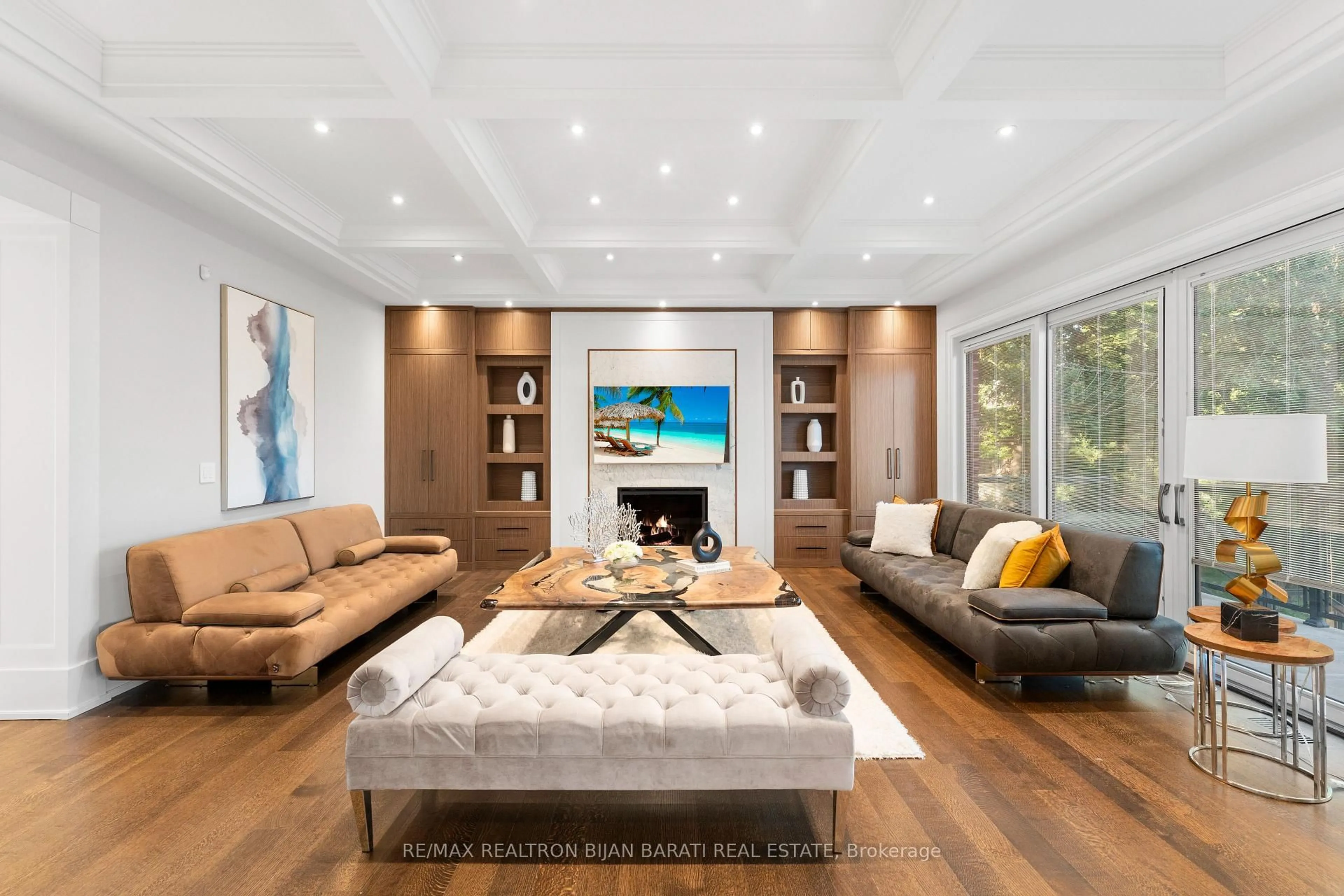 Living room with furniture, wood/laminate floor for 238 St Leonards Ave, Toronto Ontario M4N 1L1