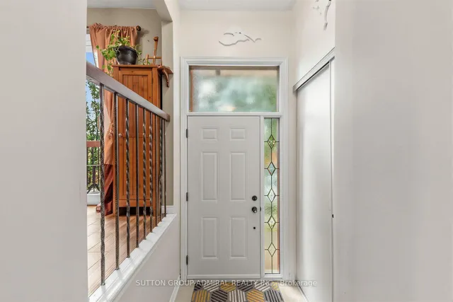 19 Carnival Crt, Toronto 4