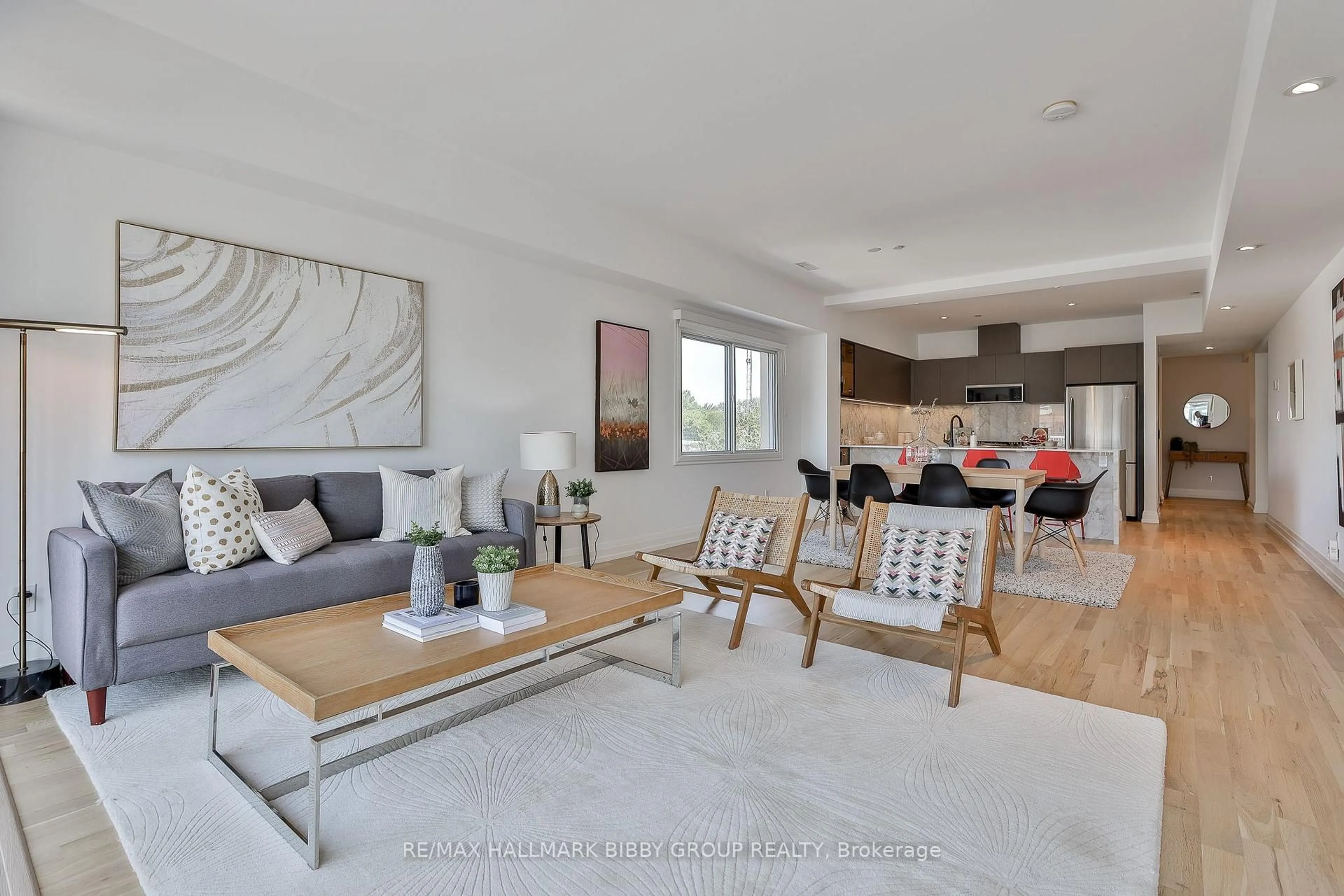 Living room with furniture, unknown for 473 Dupont St #7, Toronto Ontario M6G 1Y6