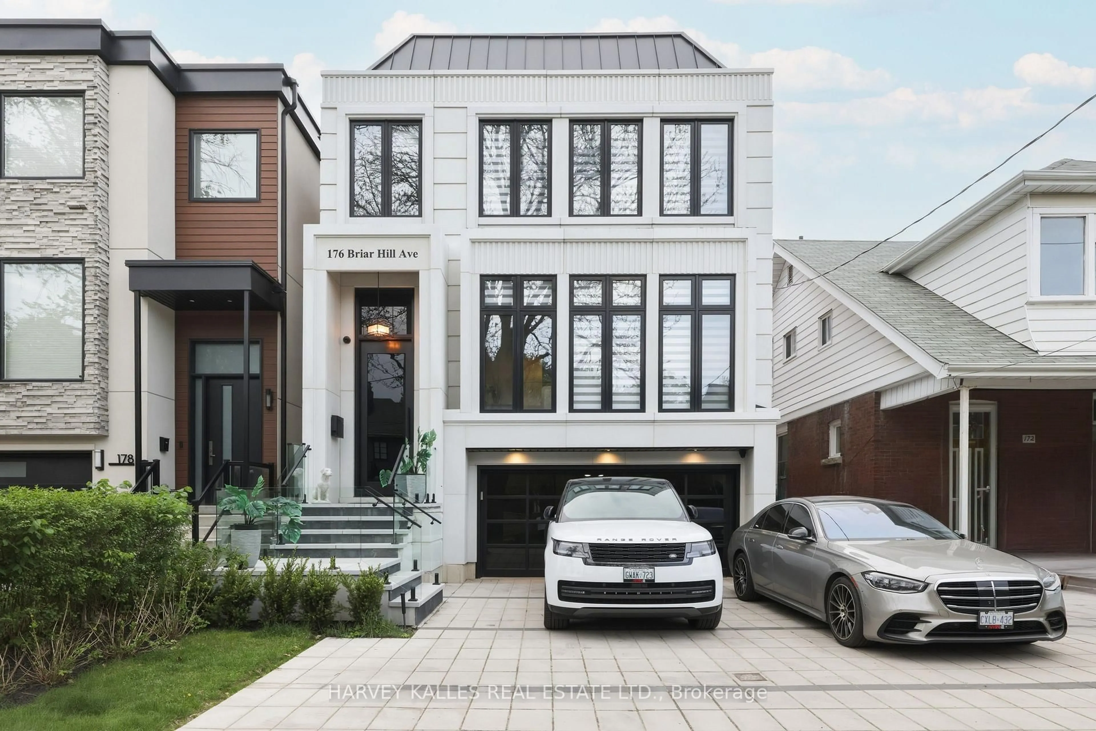 Home with brick exterior material, street for 176 Briar Hill Ave, Toronto Ontario M4R 1H9