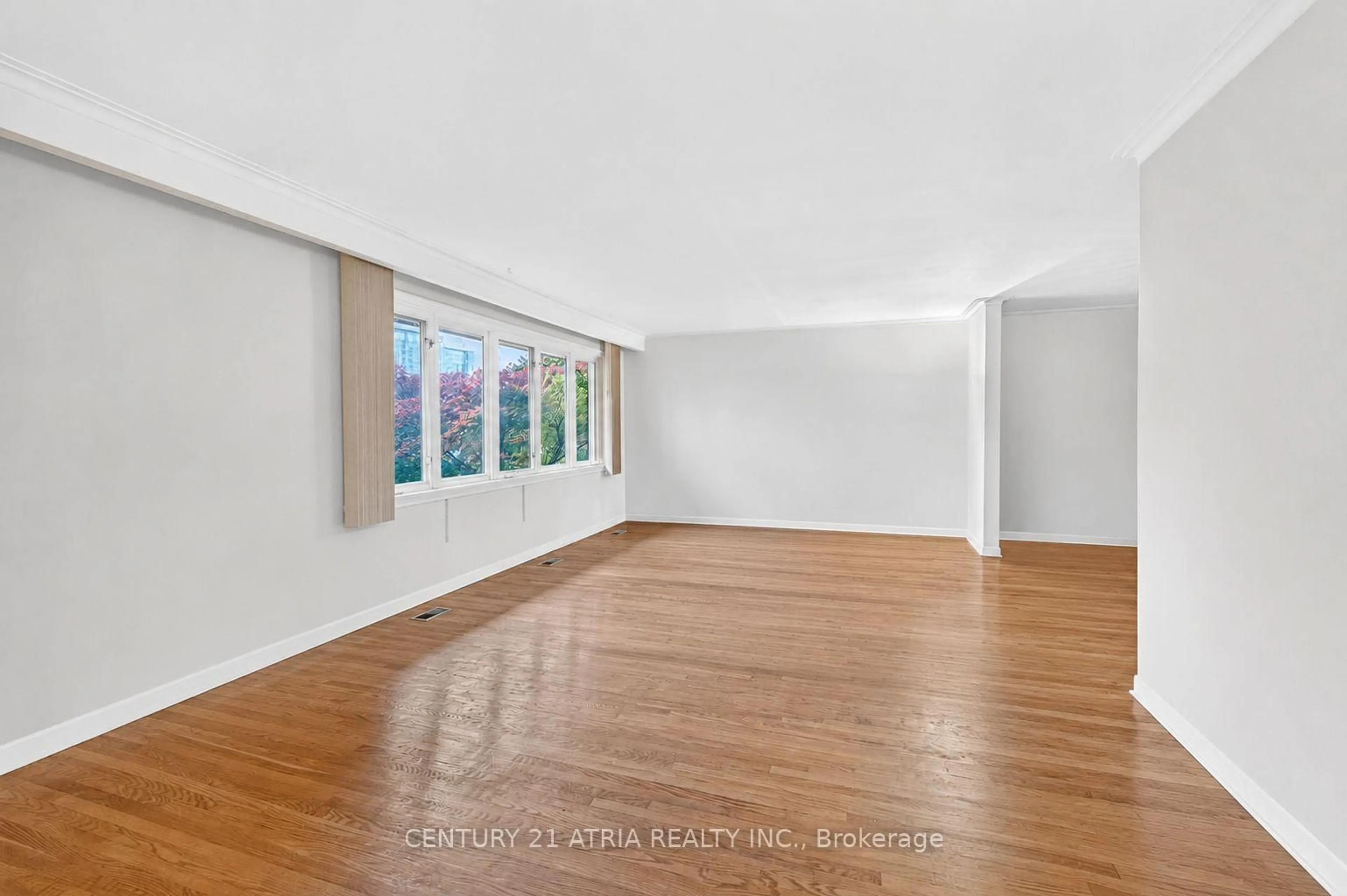 A pic of a room for 69 Olsen Dr, Toronto Ontario M3A 3J4