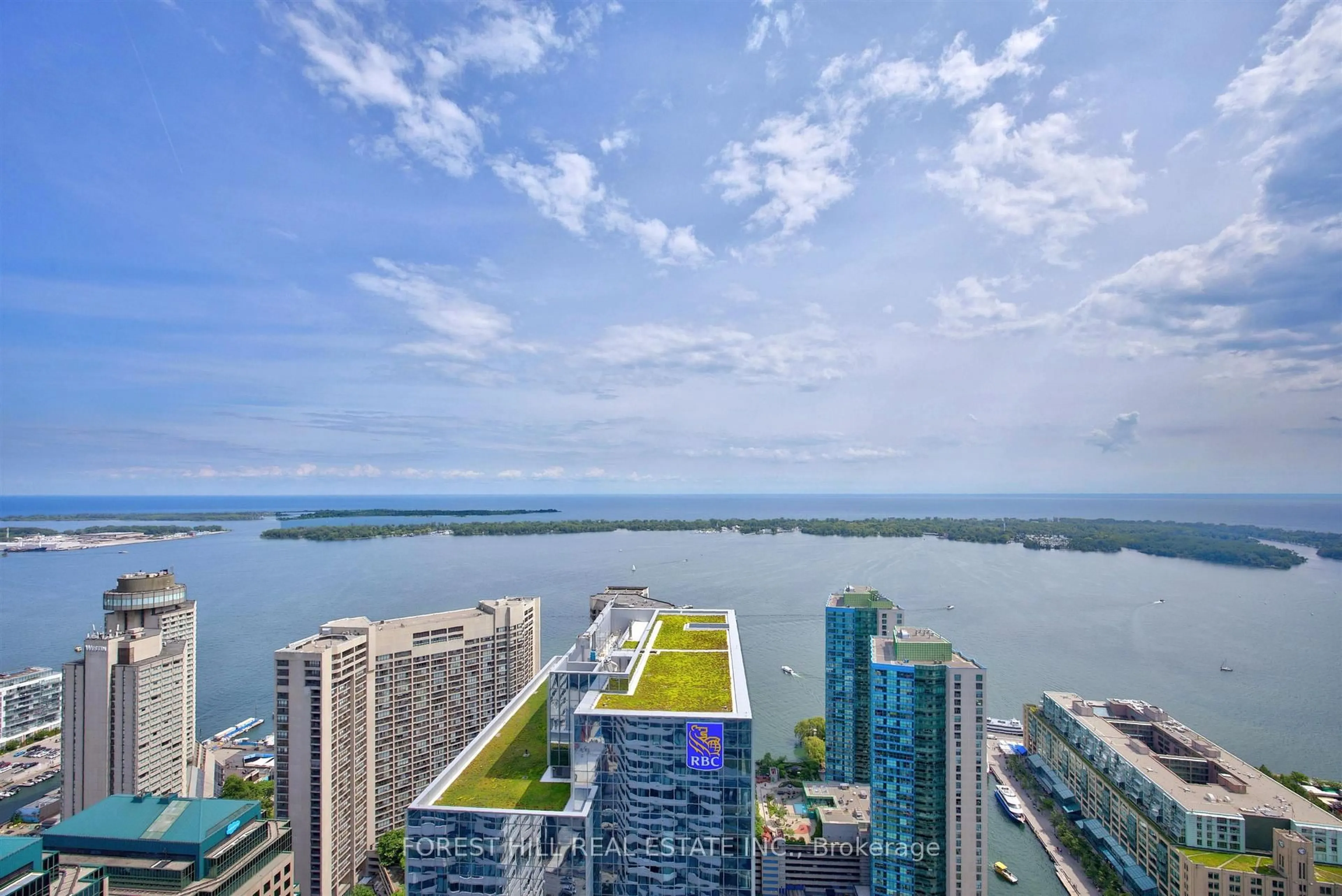 Patio, water/lake/river/ocean view for 100 Harbour St #5410, Toronto Ontario M5J 0B5