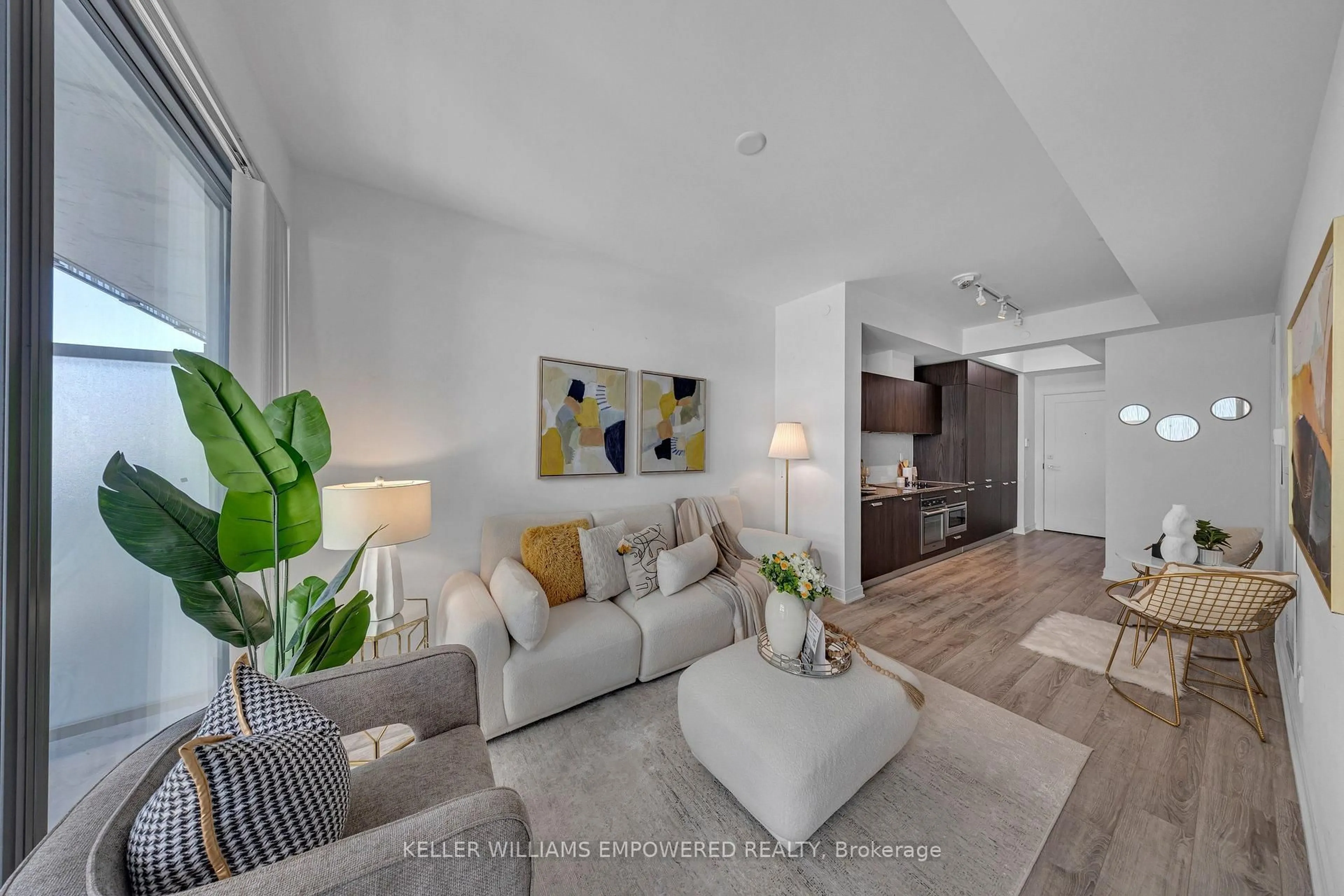 Living room with furniture, unknown for 50 Charles St #3306, Toronto Ontario M4Y 0C3
