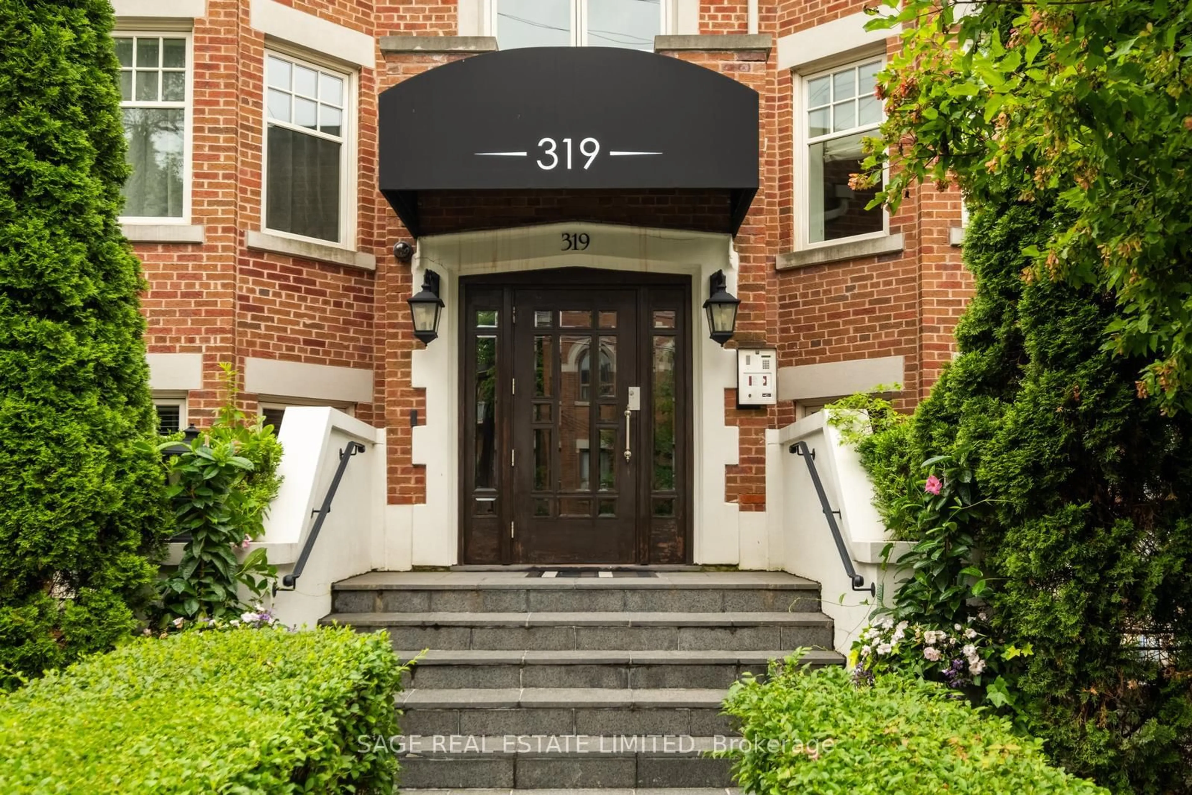 Unknown for 319 Lonsdale Rd #3D, Toronto Ontario M4V 1X3