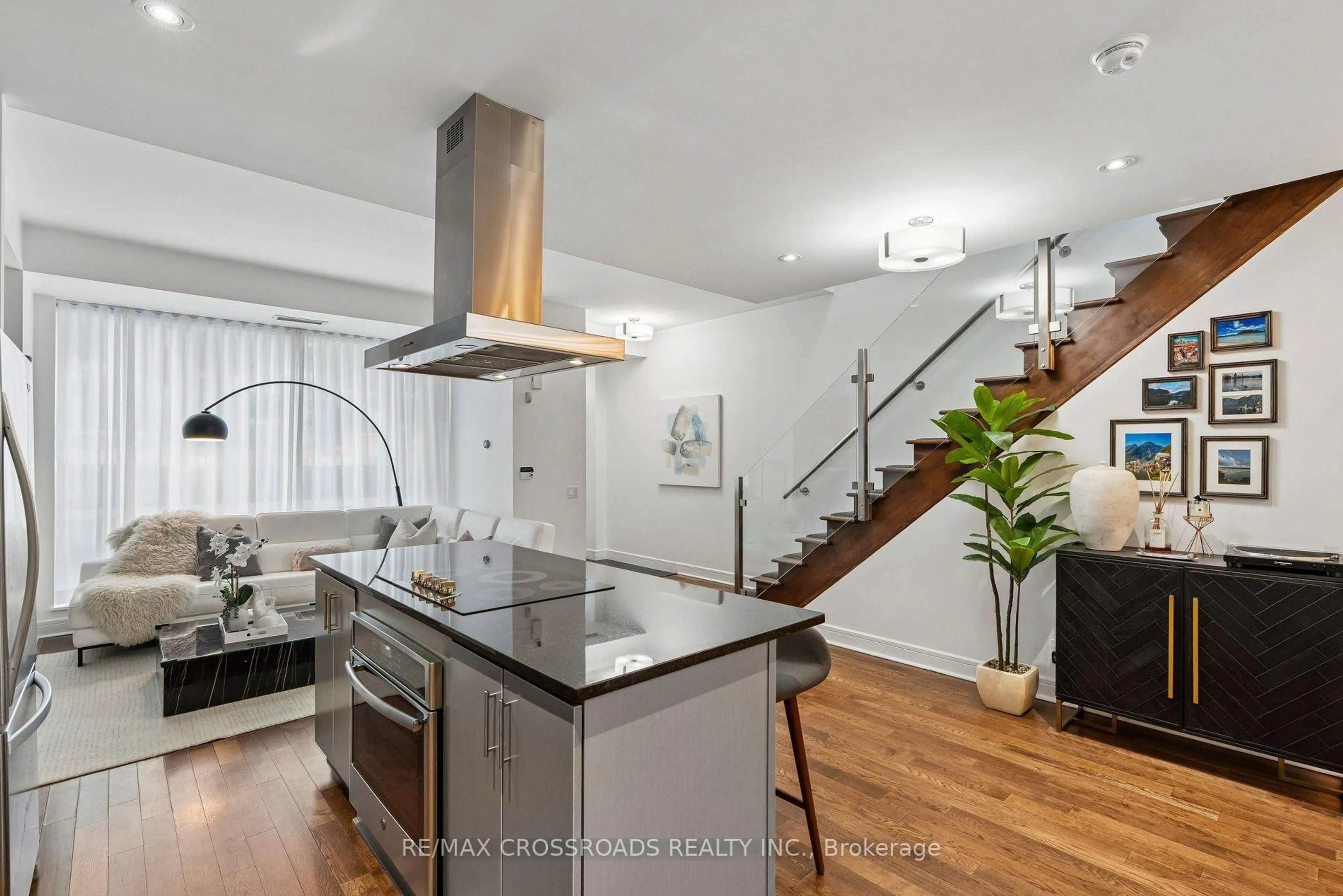 Open concept kitchen, unknown for 116 George St #107, Toronto Ontario M5A 3S2