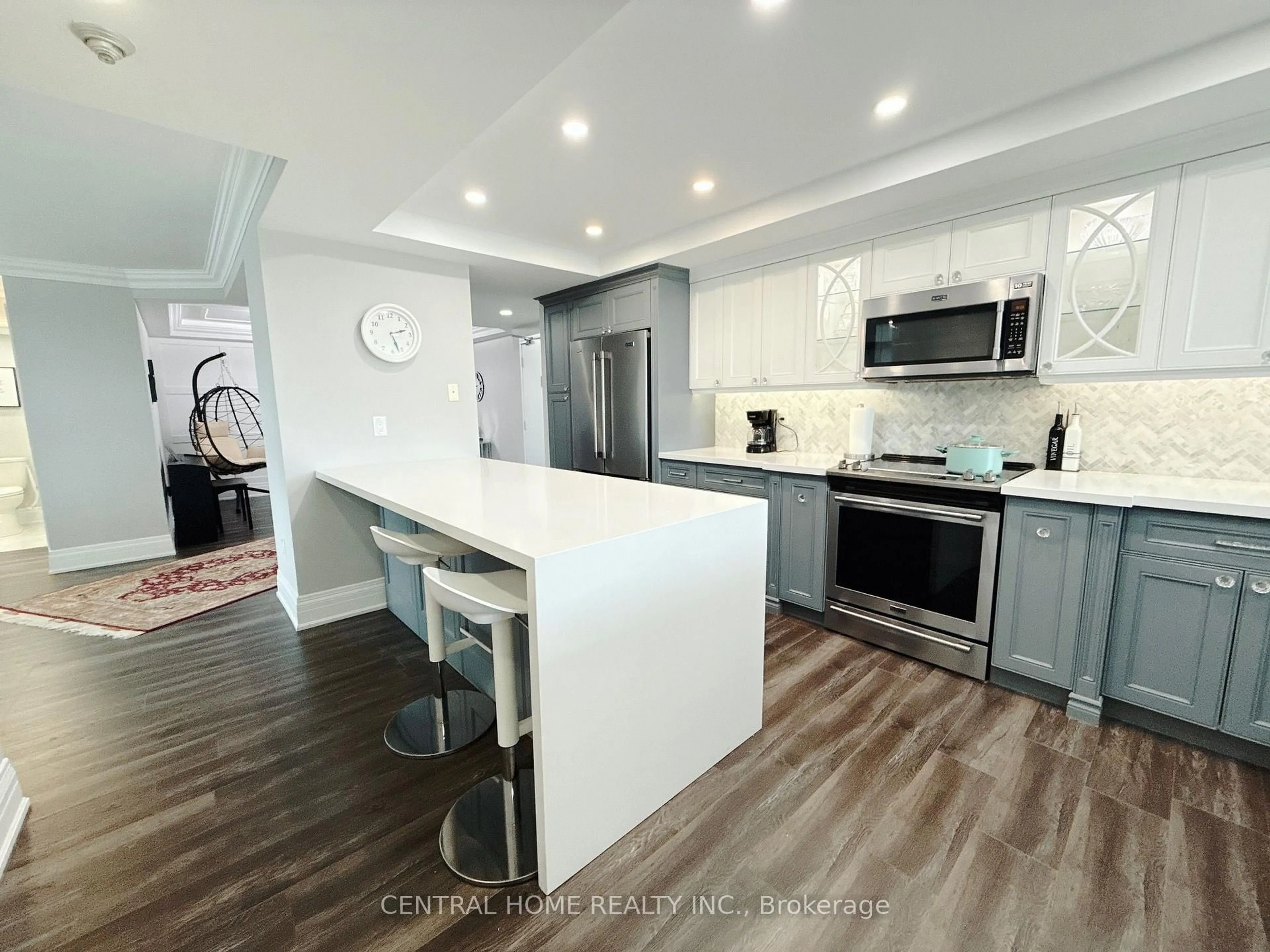 Open concept kitchen, unknown for 55 Skymark Dr #2703, Toronto Ontario M2H 3N4