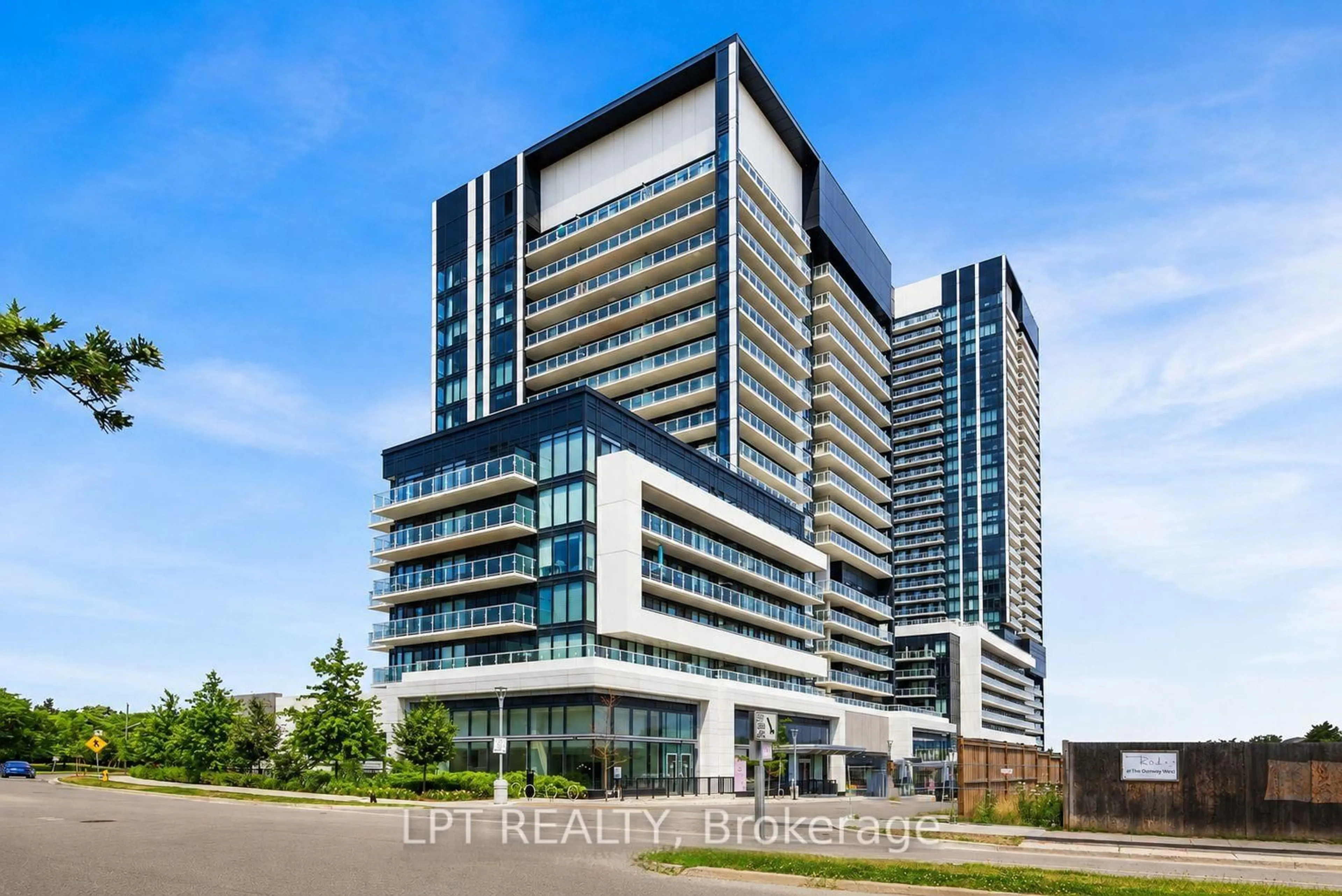 Unknown for 20 O'Neill Rd #536, Toronto Ontario M3C 0R2