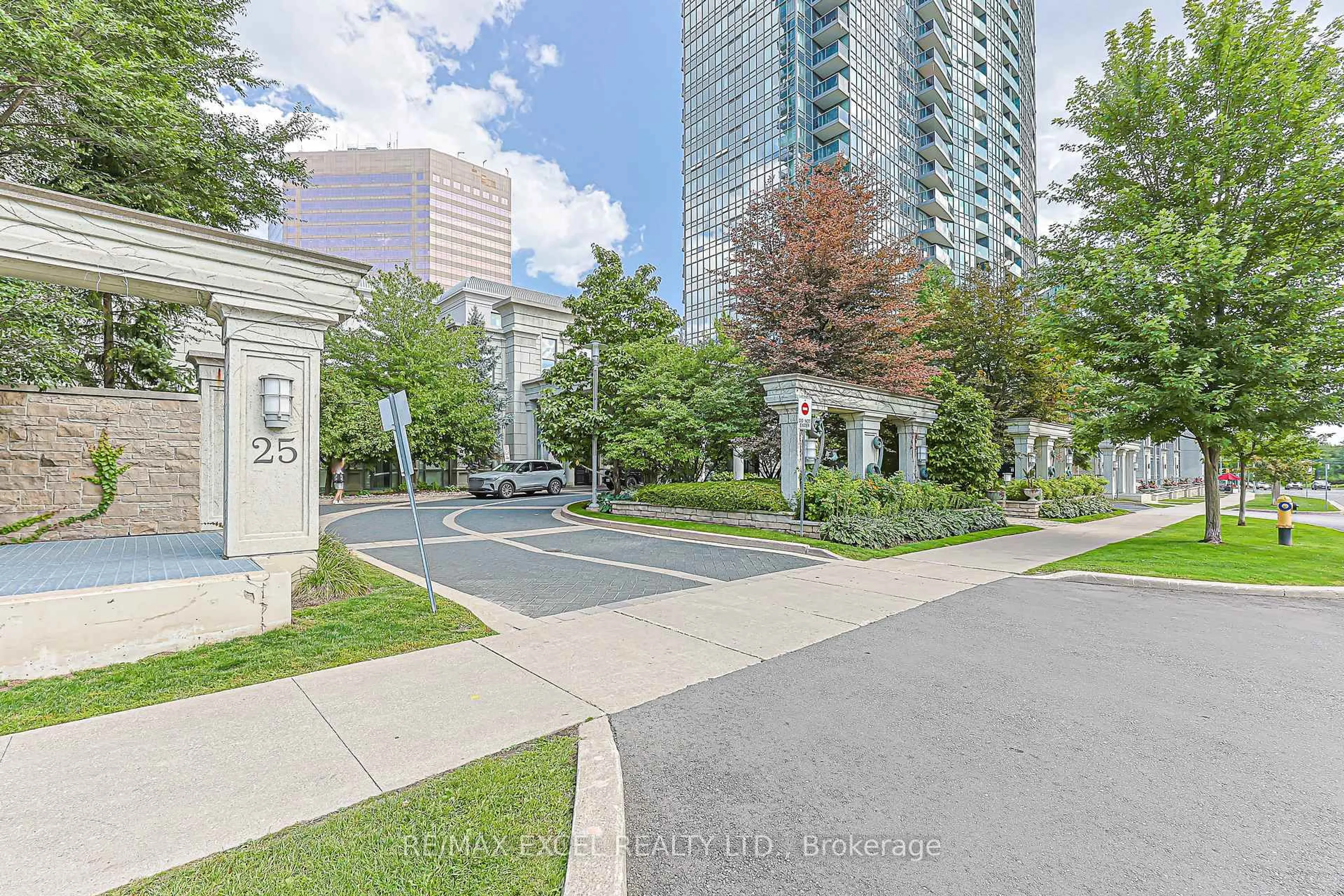 Unknown for 25 Greenview Ave #PH 18, Toronto Ontario M2M 0A5