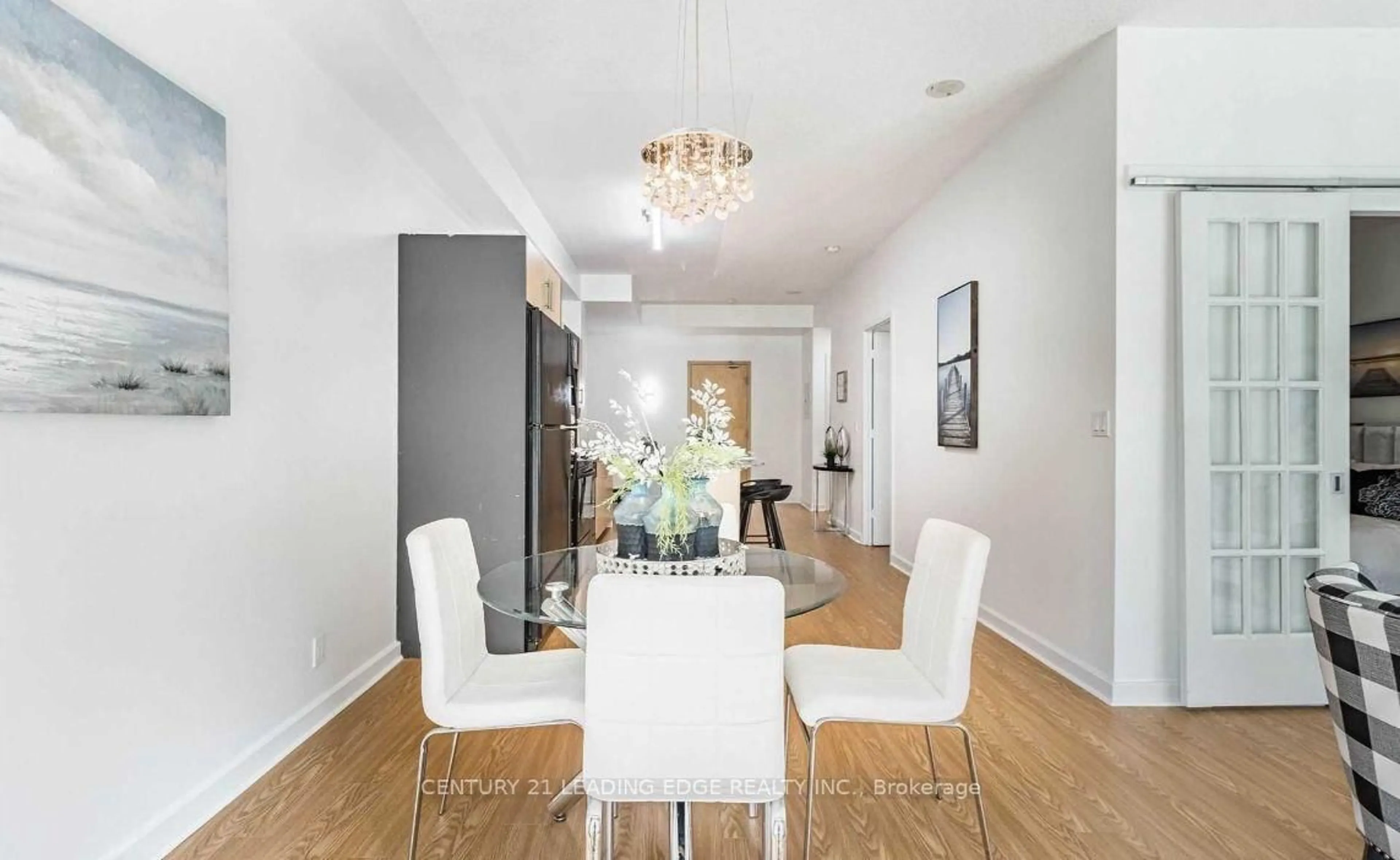 Dining room, wood/laminate floor for 350 Wellington St #203, Toronto Ontario M5V 3W9