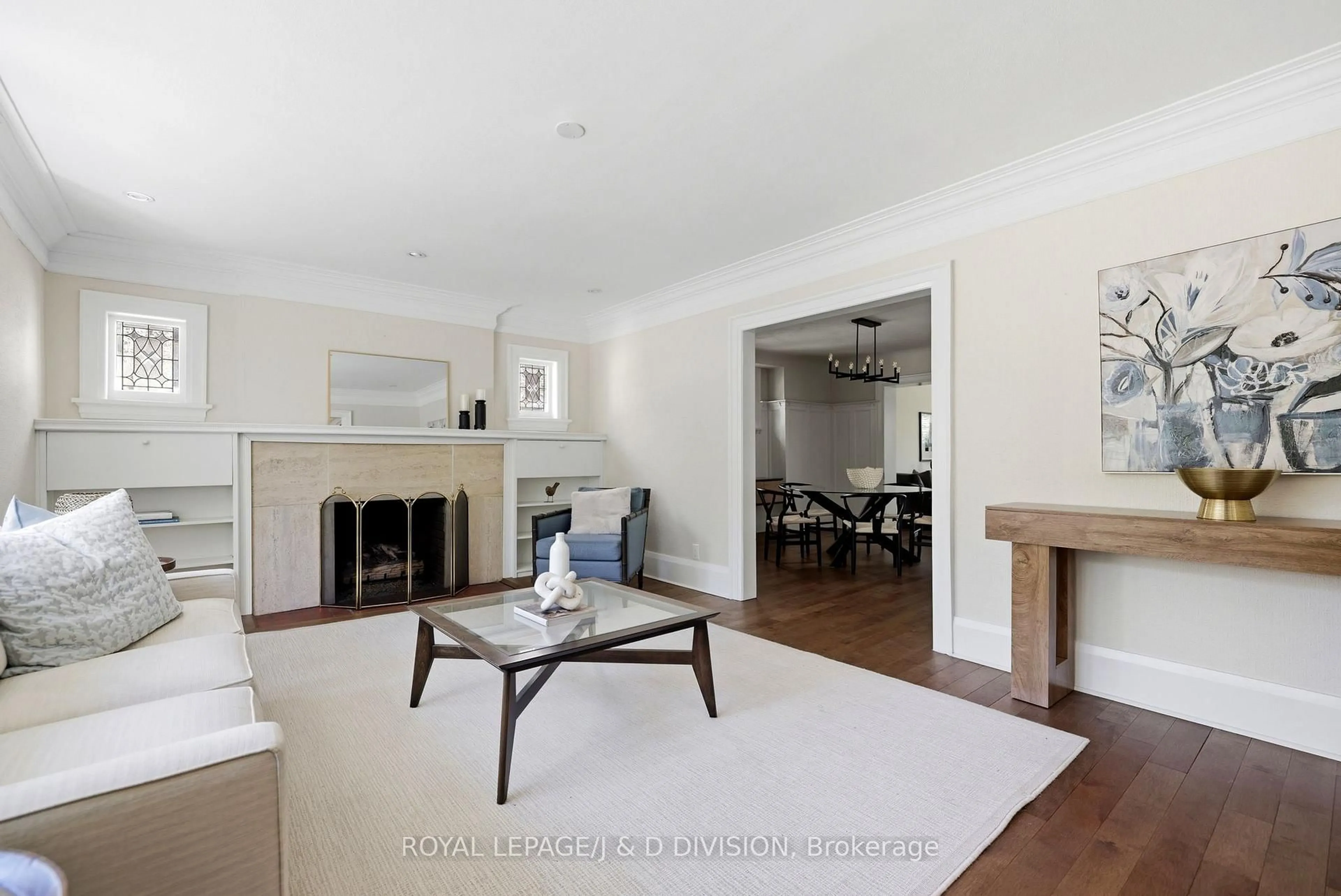Living room with furniture, unknown for 102 Ridge Dr, Toronto Ontario M4T 1B8