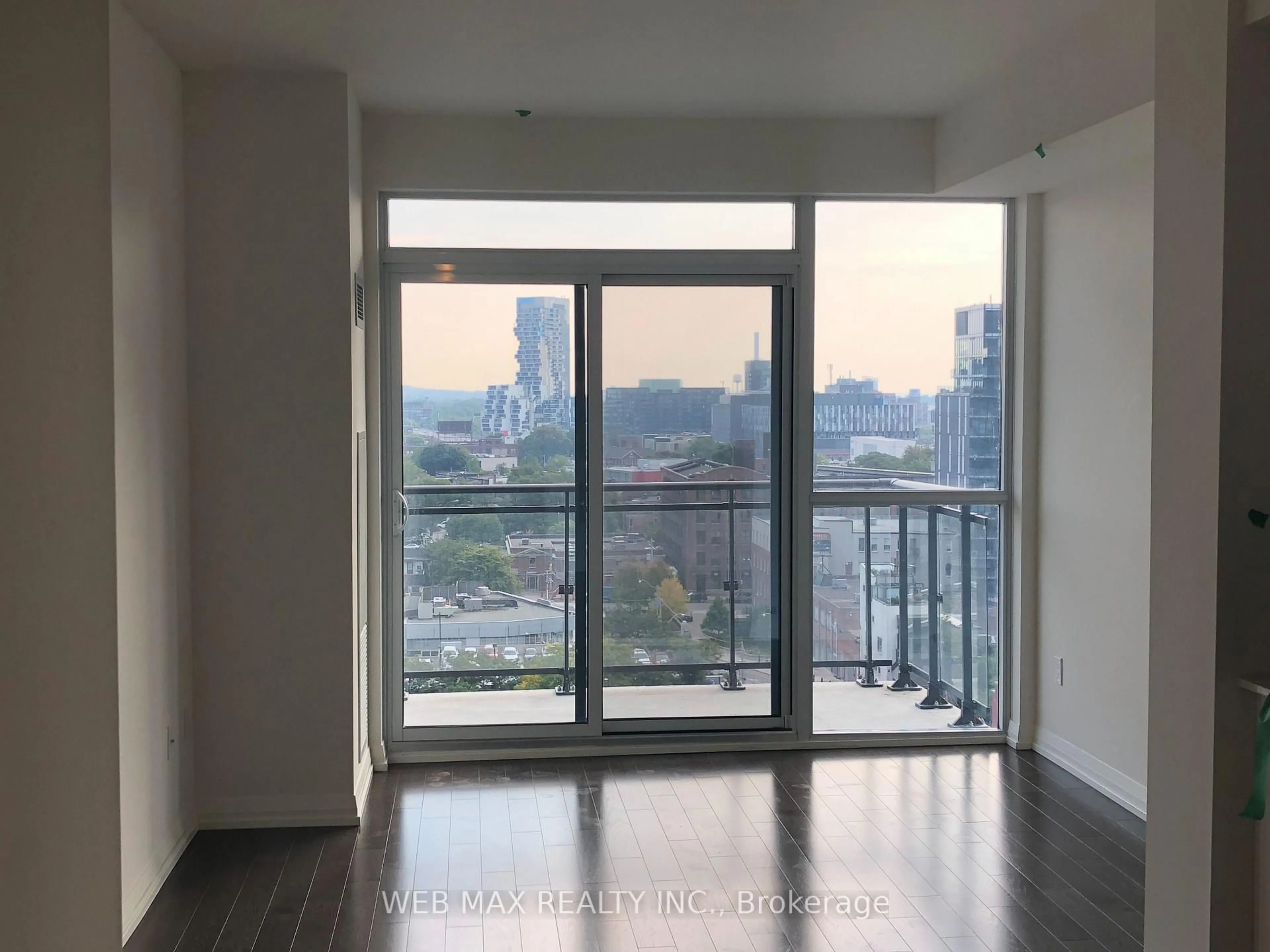 Unknown for 460 Adelaide St #1527, Toronto Ontario M5A 0E7