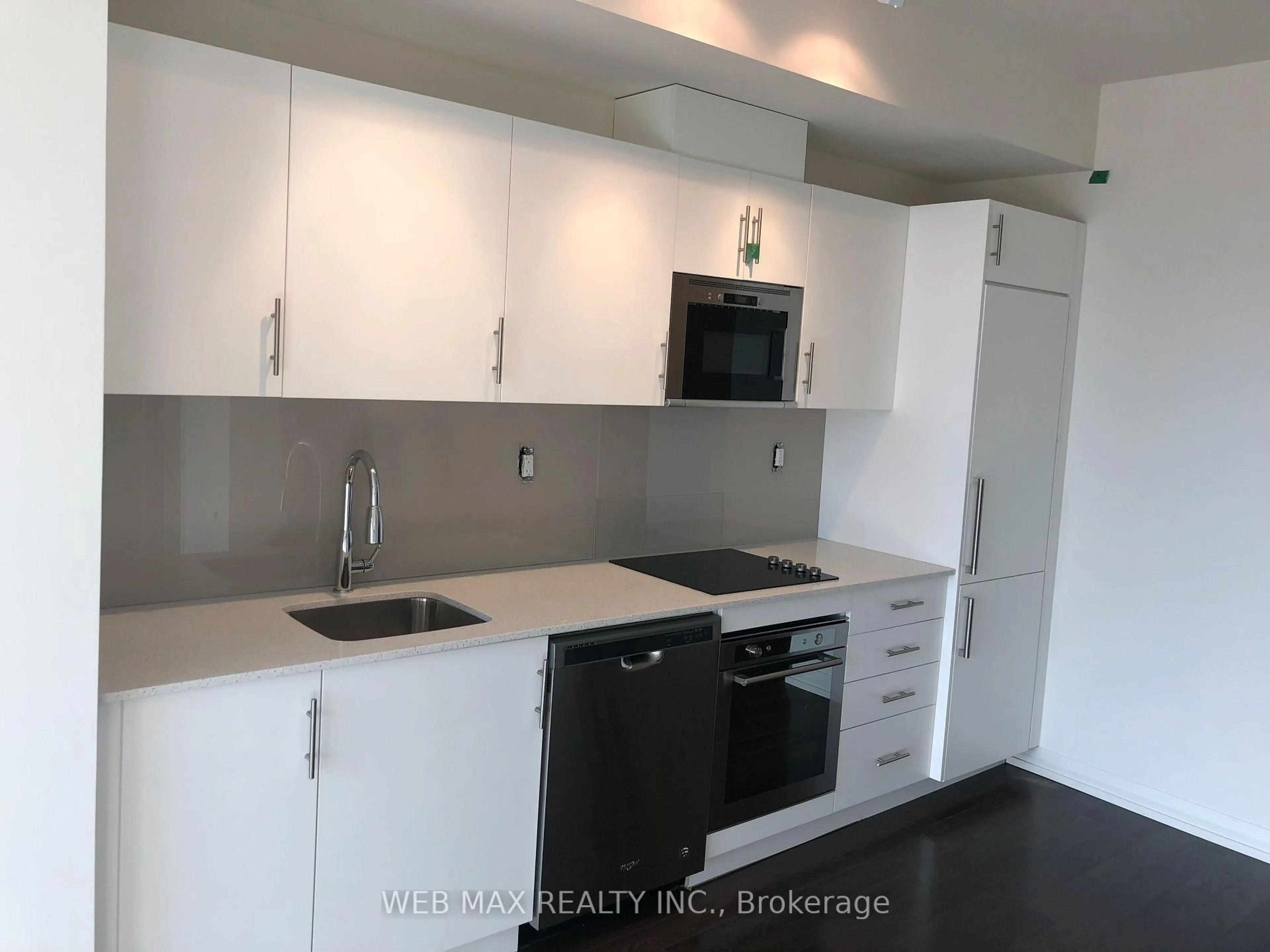 Standard kitchen, unknown for 460 Adelaide St #1527, Toronto Ontario M5A 0E7