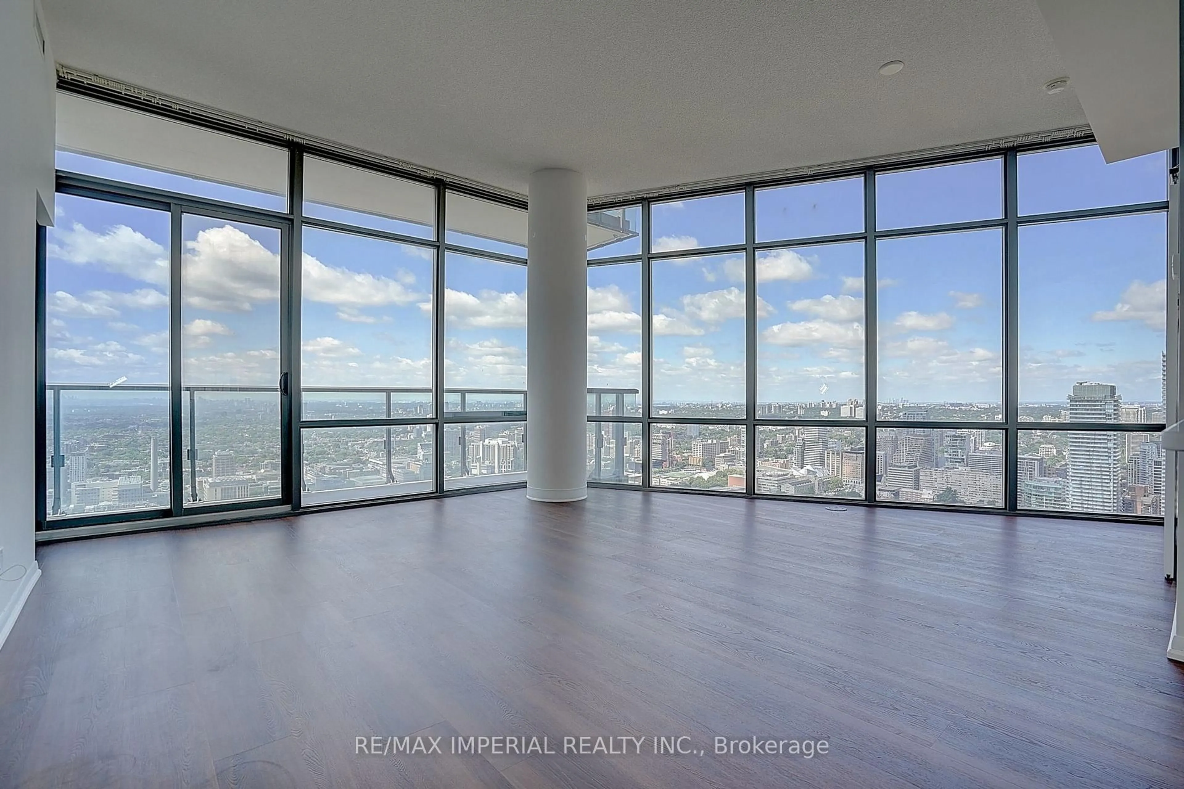A pic of a room for 832 Bay St #4903, Toronto Ontario M5S 1Z6