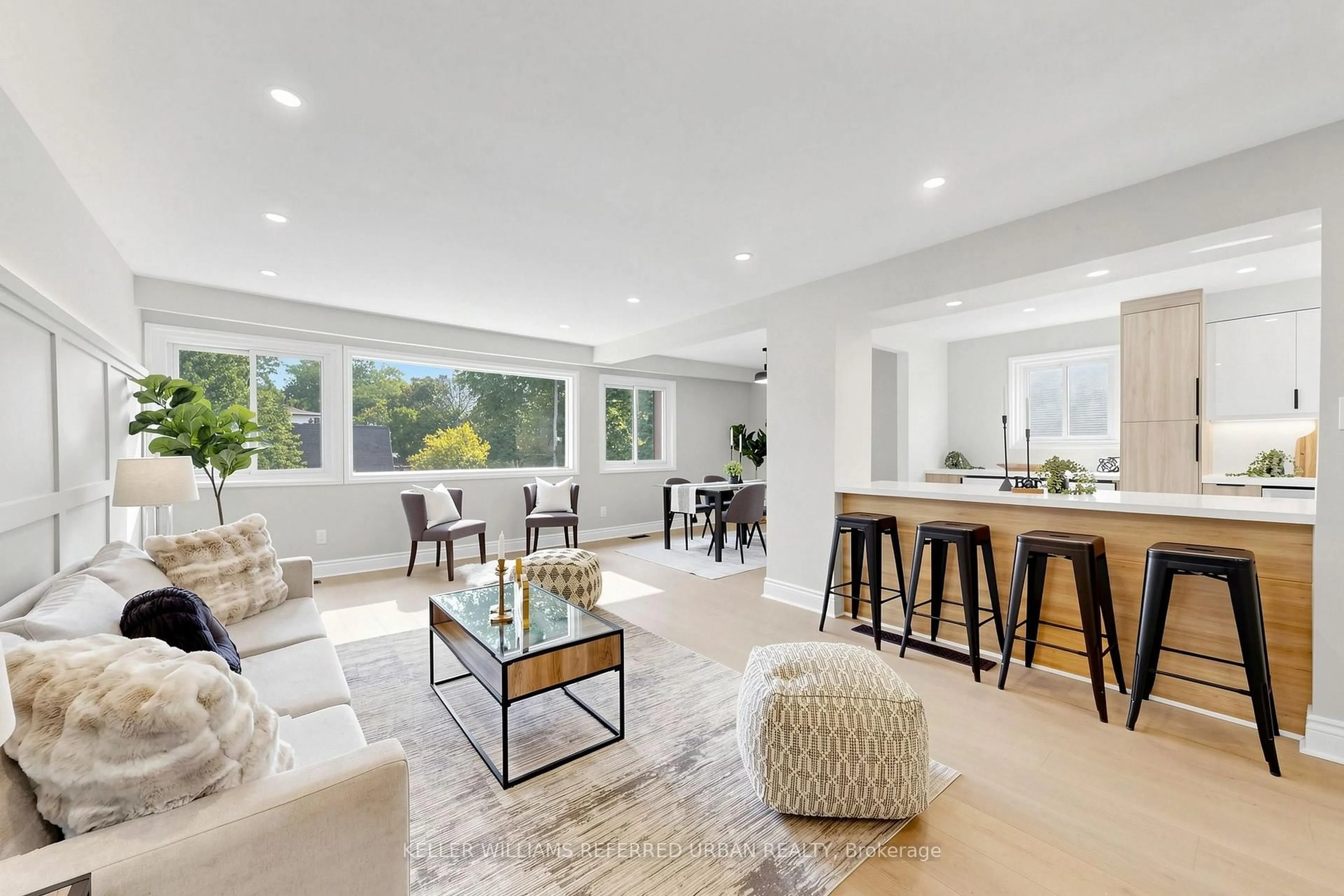 Open concept kitchen, unknown for 143 Silas Hill Dr, Toronto Ontario M2J 2X8