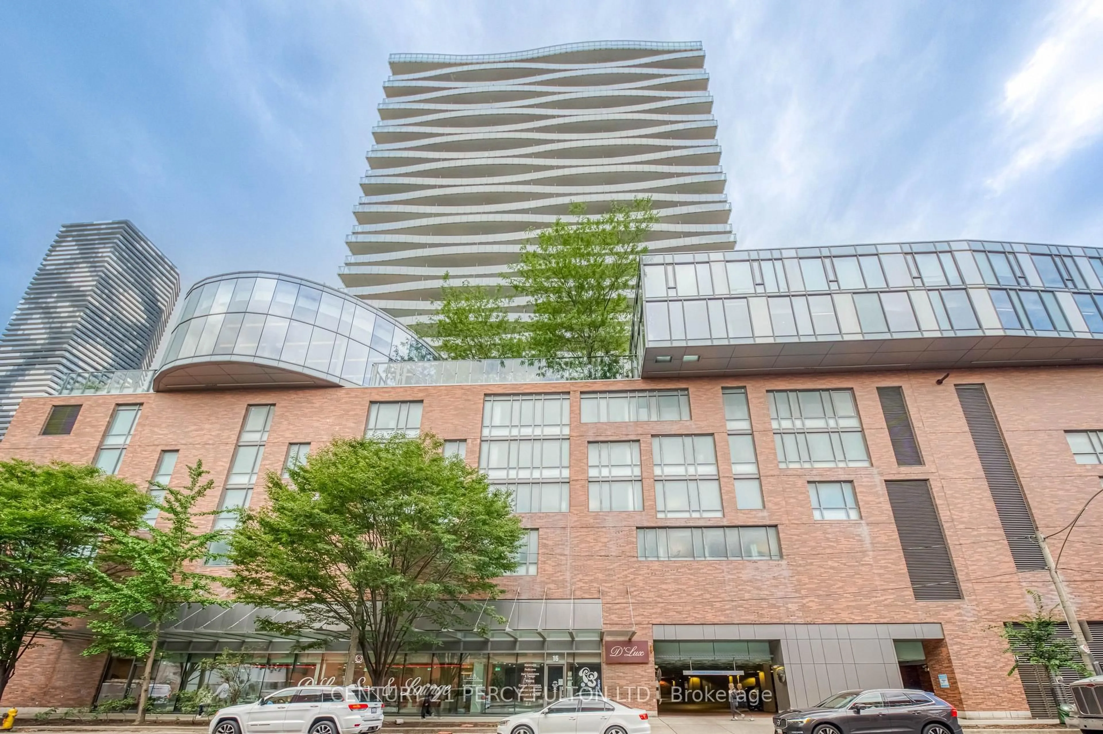 Indoor foyer for 1 Market St #801, Toronto Ontario M5E 0A2