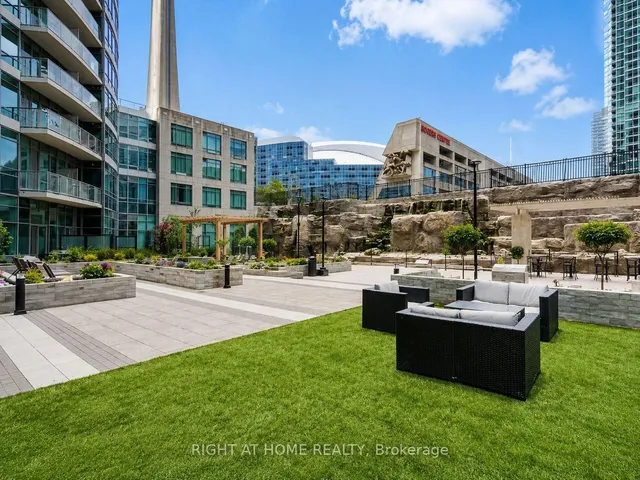 361 Front St #3602, Toronto 5