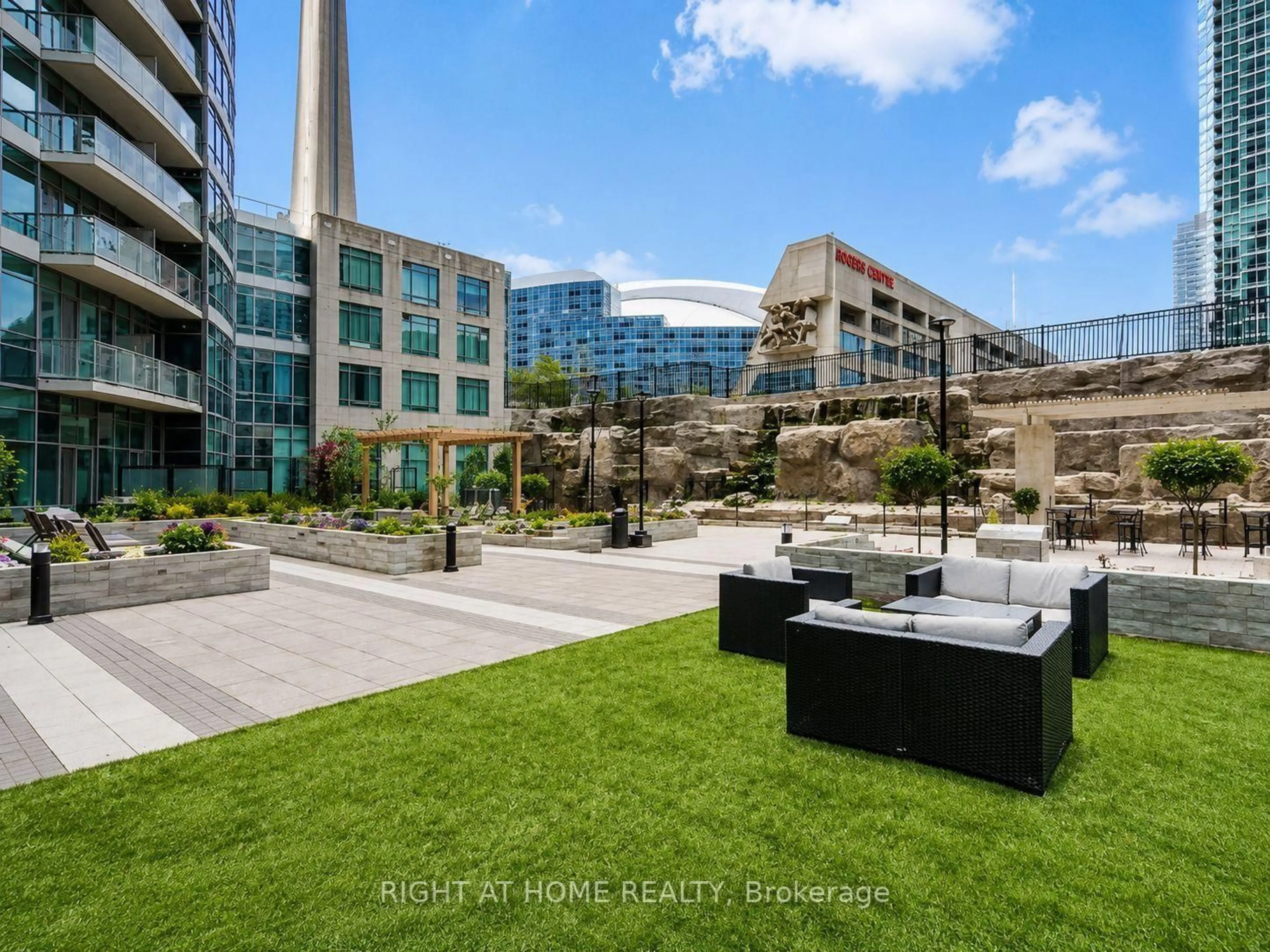 Patio, unknown for 361 Front St #3602, Toronto Ontario M5V 3R5