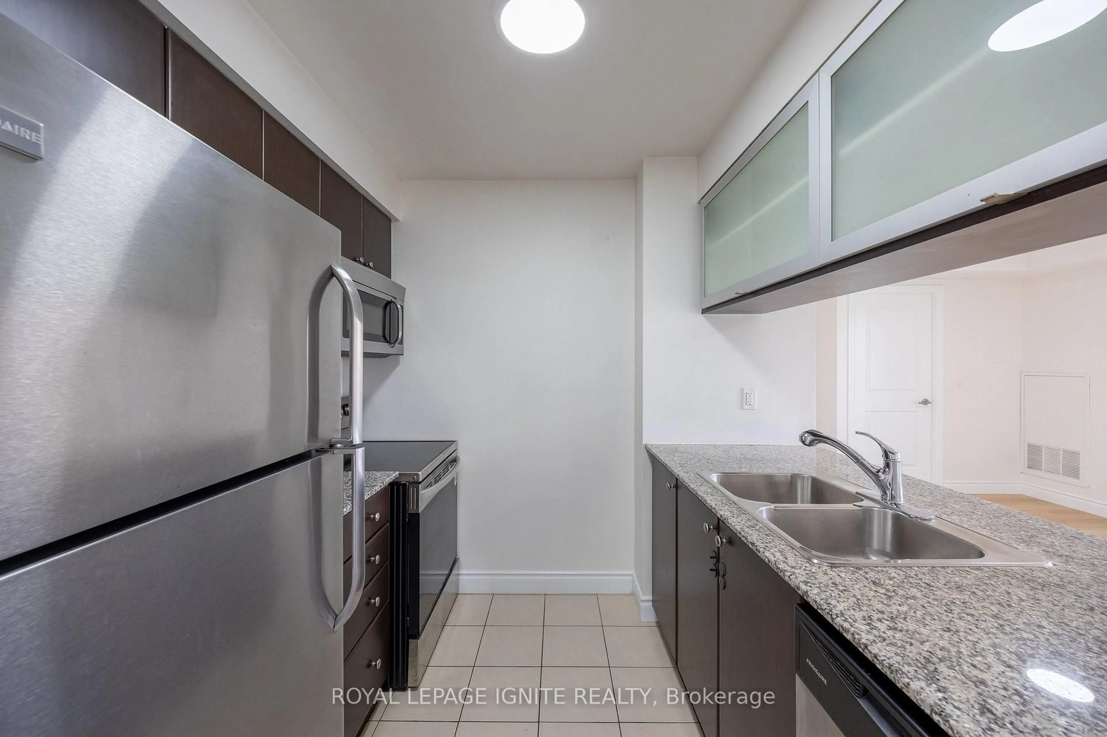 Standard kitchen, unknown for 275 Yorkland Rd #610, Toronto Ontario M2J 0A7