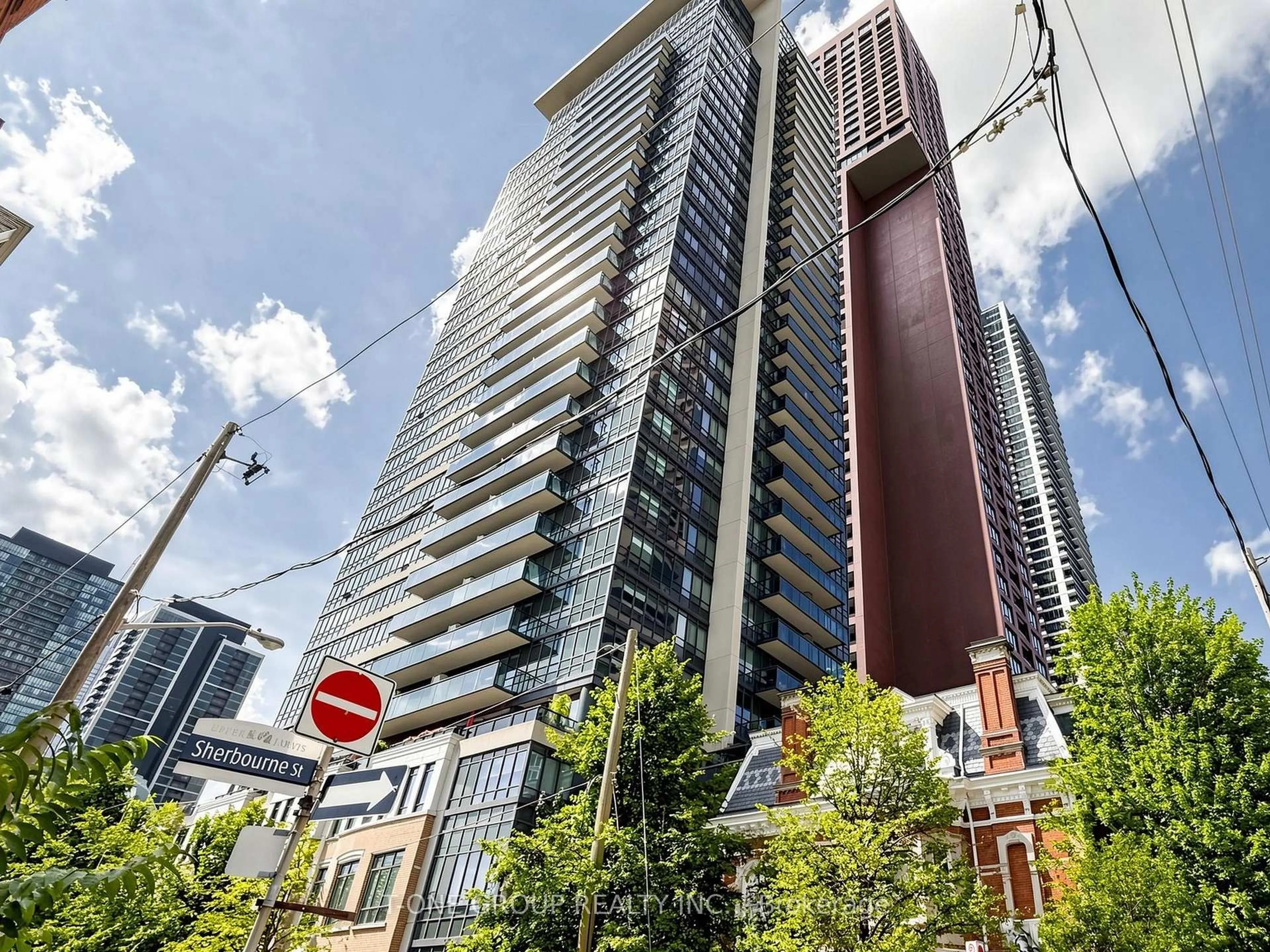 Unknown for 28 Linden St #1707, Toronto Ontario M4Y 0A4
