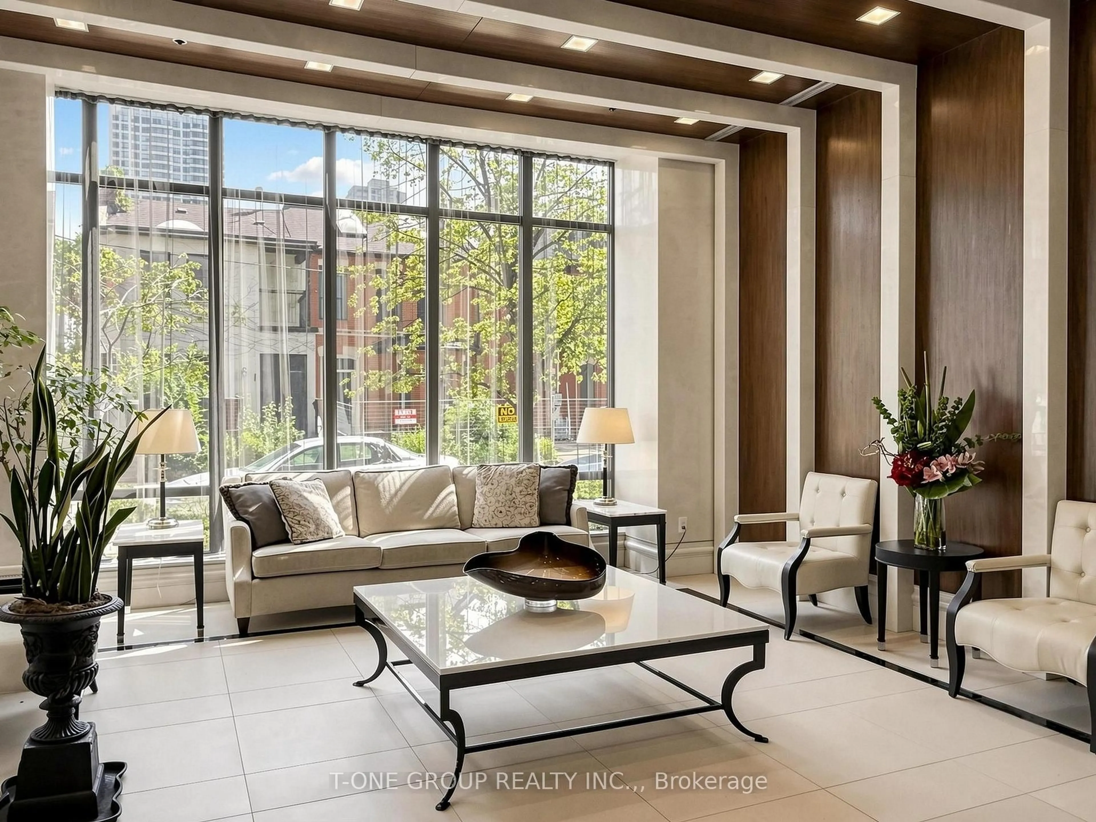 Unknown for 28 Linden St #1707, Toronto Ontario M4Y 0A4