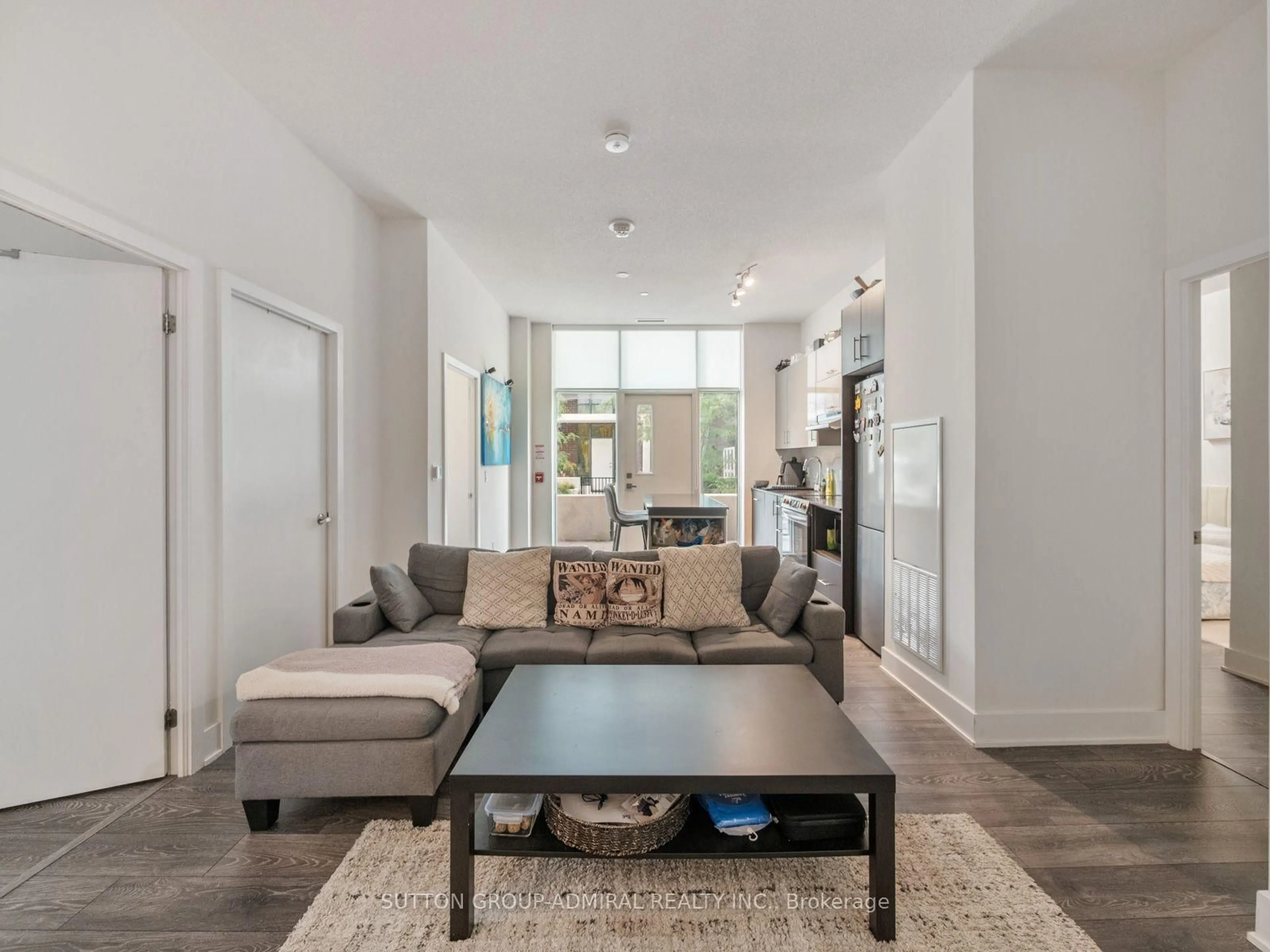 Living room with furniture, unknown for 188 Fairview Mall Dr #101, Toronto Ontario M2J 4T1