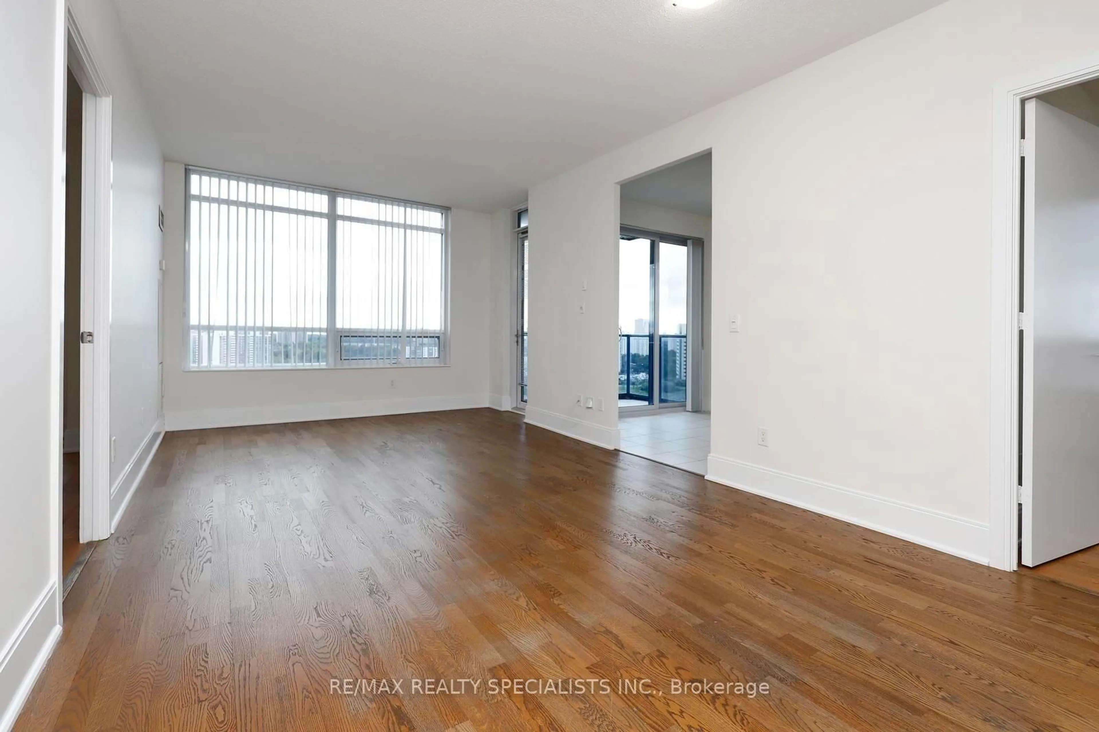 A pic of a room for 181 Wynford Dr #1404, Toronto Ontario M3C 0C6