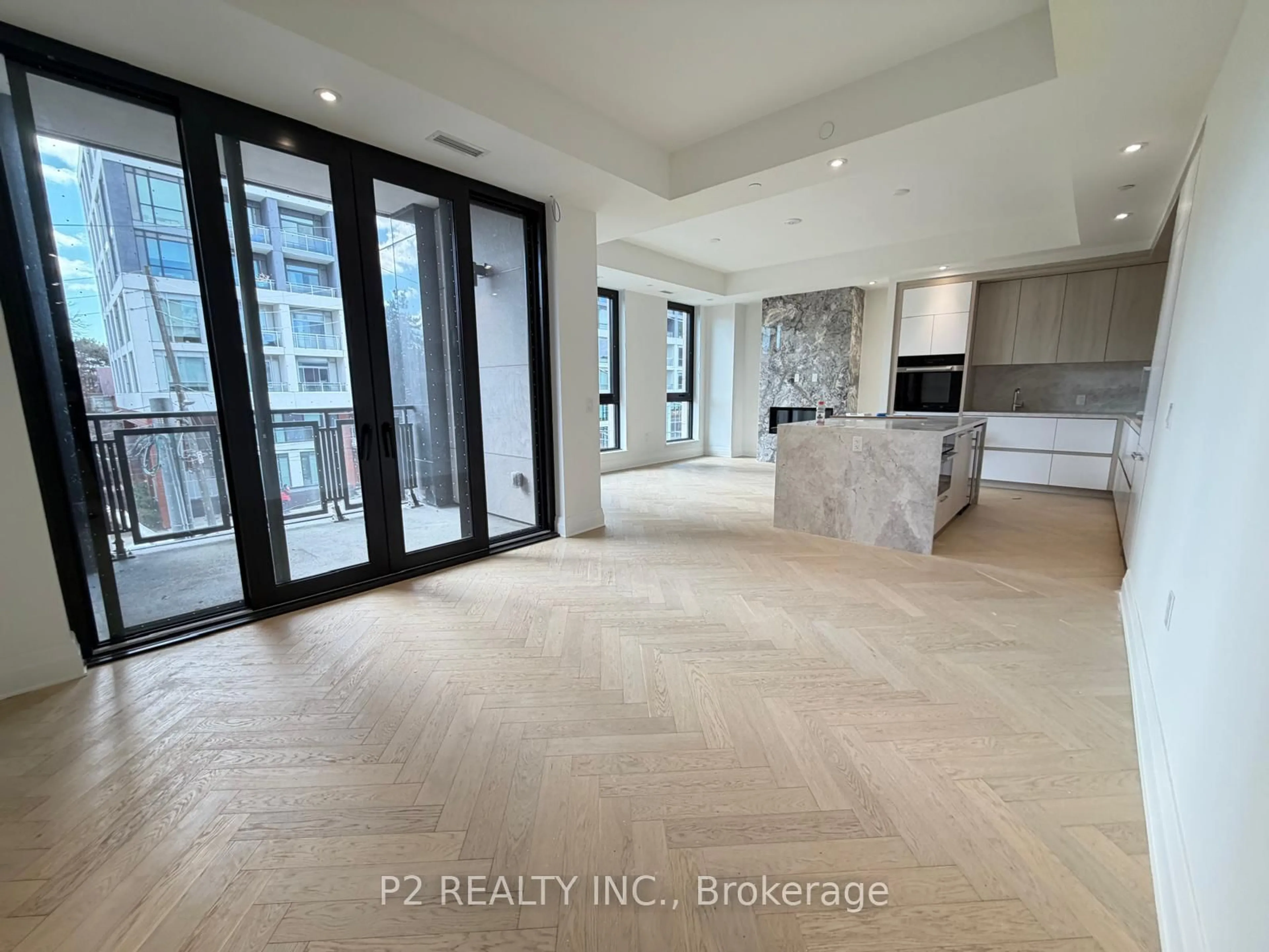 A pic of a room for 2 Forest Hill Rd #310, Toronto Ontario M4V 2L3