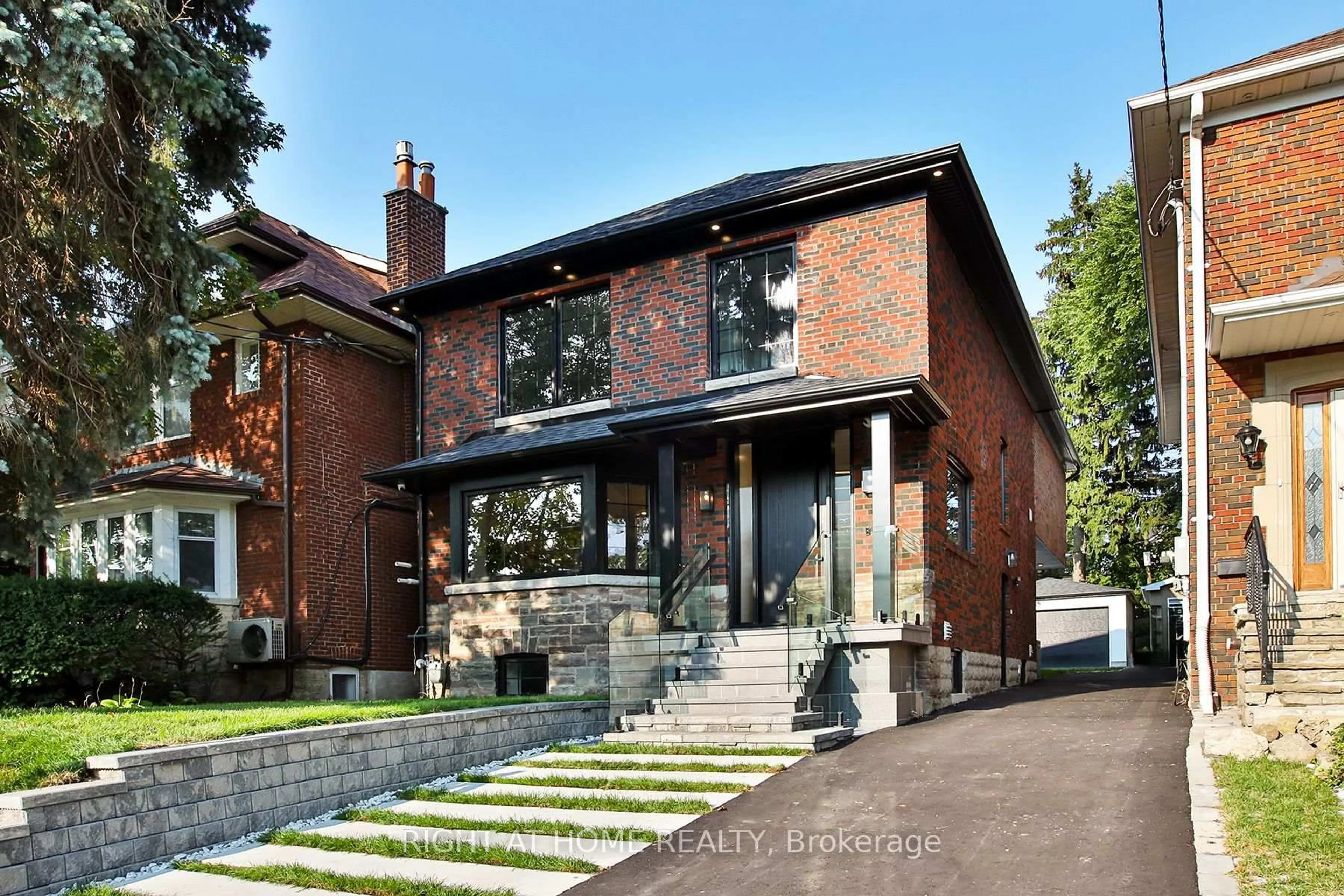 Home with brick exterior material, street for 106 Eastbourne Ave, Toronto Ontario M5P 2G3