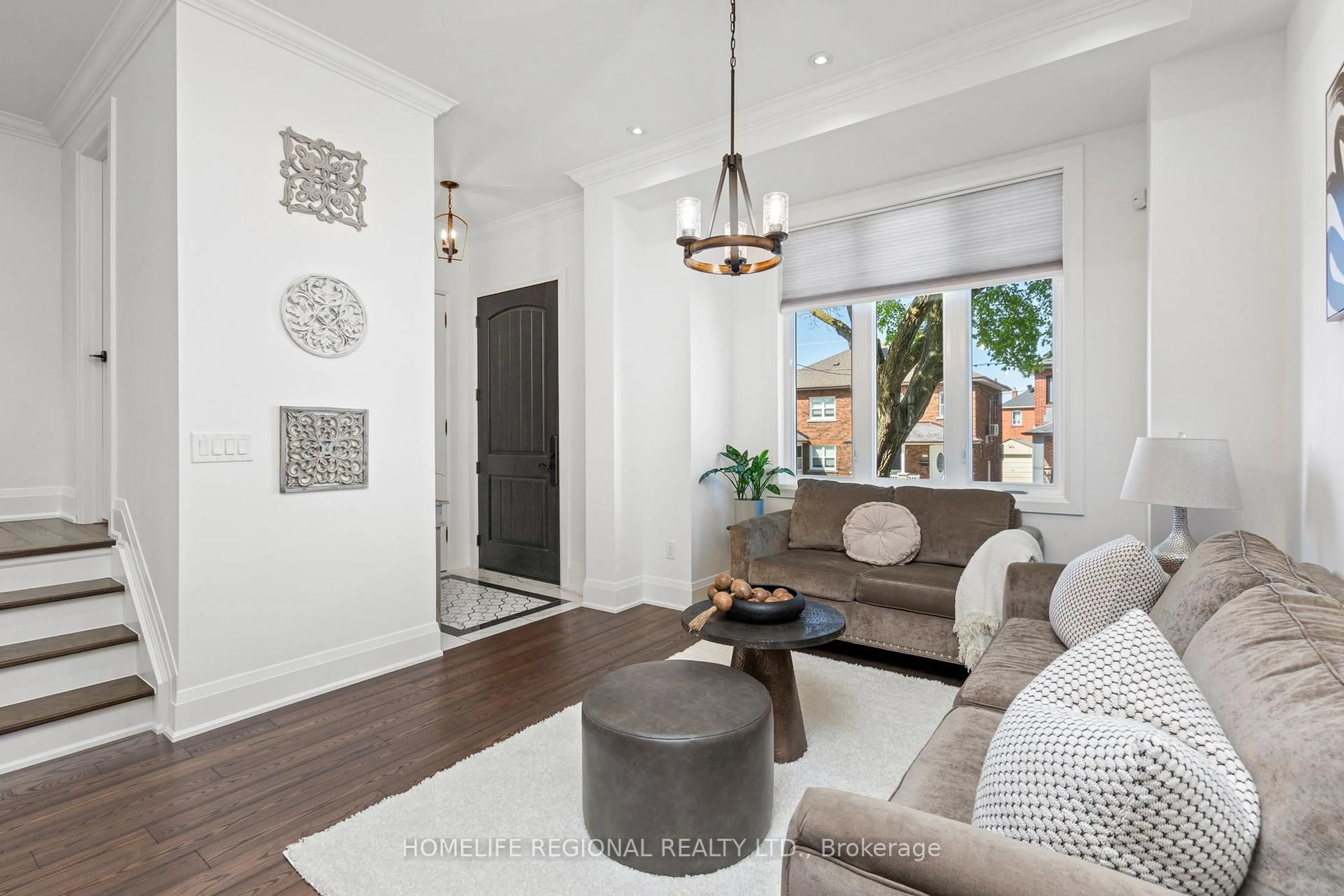 Living room with furniture, unknown for 313 Robina Ave, Toronto Ontario M6C 3Z2